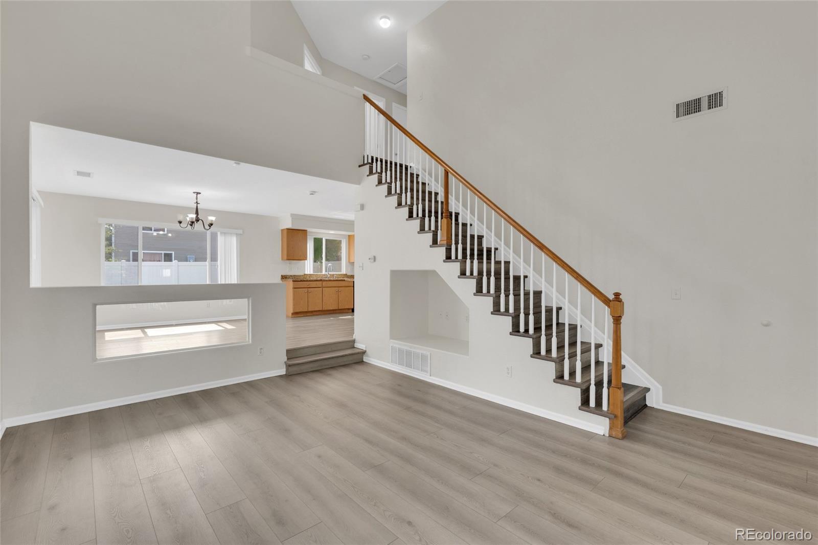 MLS Image #6 for 5170  biscay court,denver, Colorado