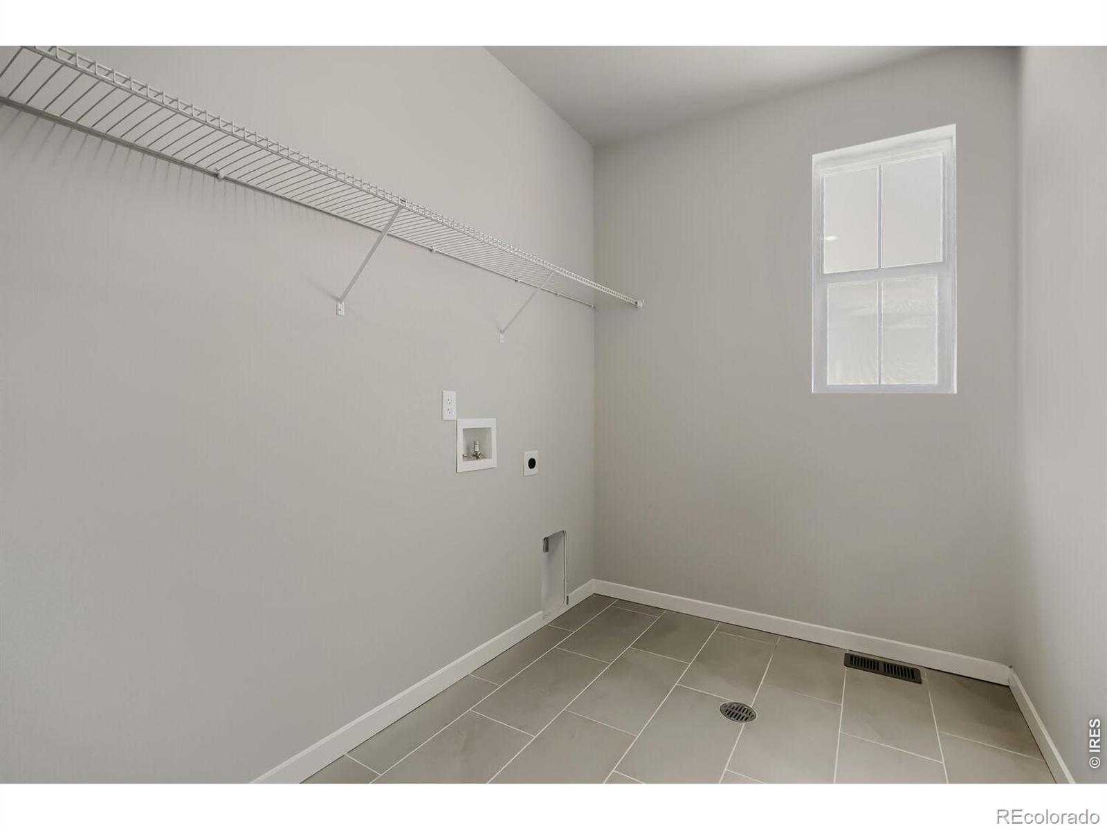 MLS Image #23 for 233  sugar beet lane,berthoud, Colorado