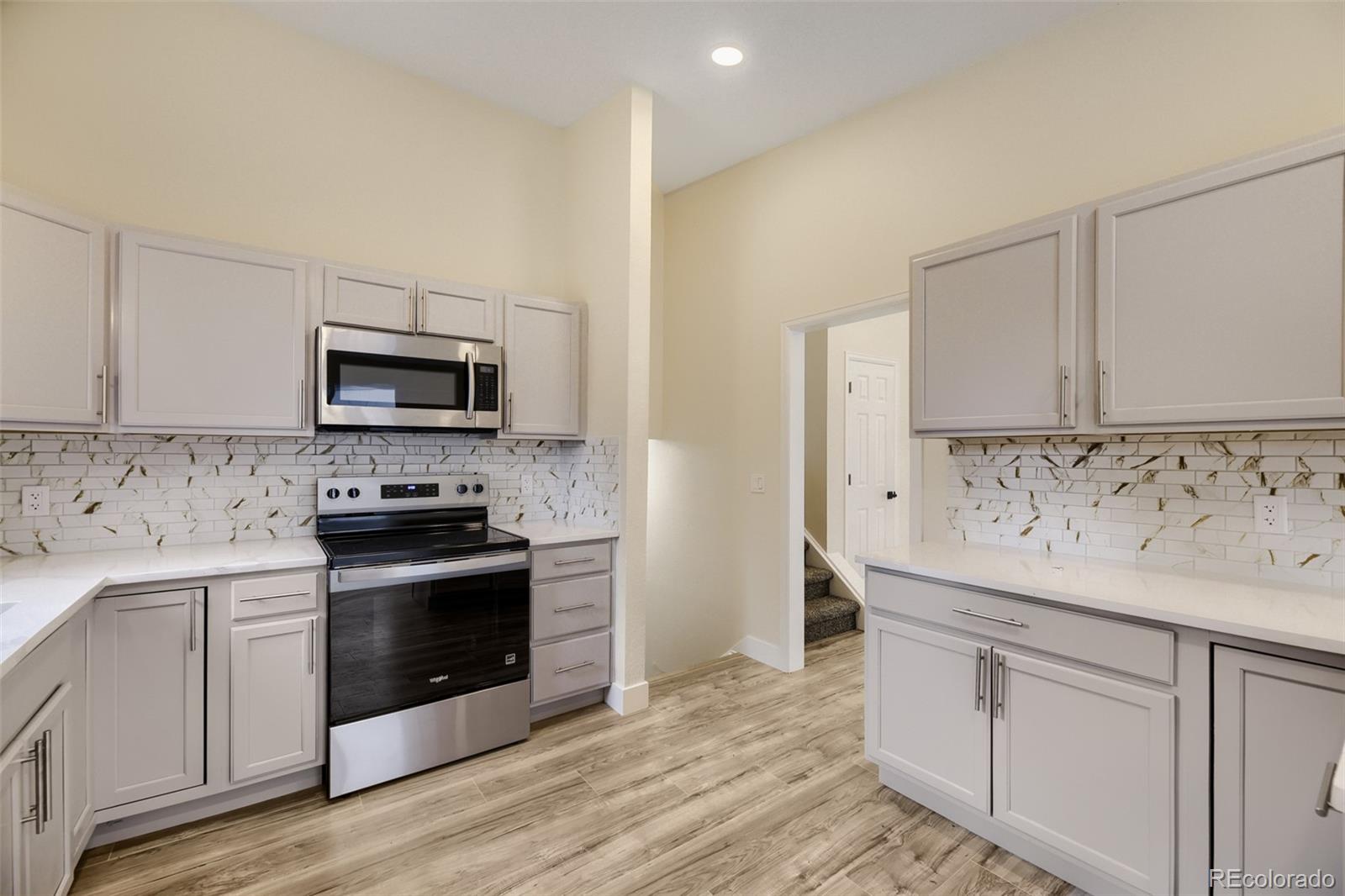 MLS Image #3 for 4691 s lewiston way,aurora, Colorado