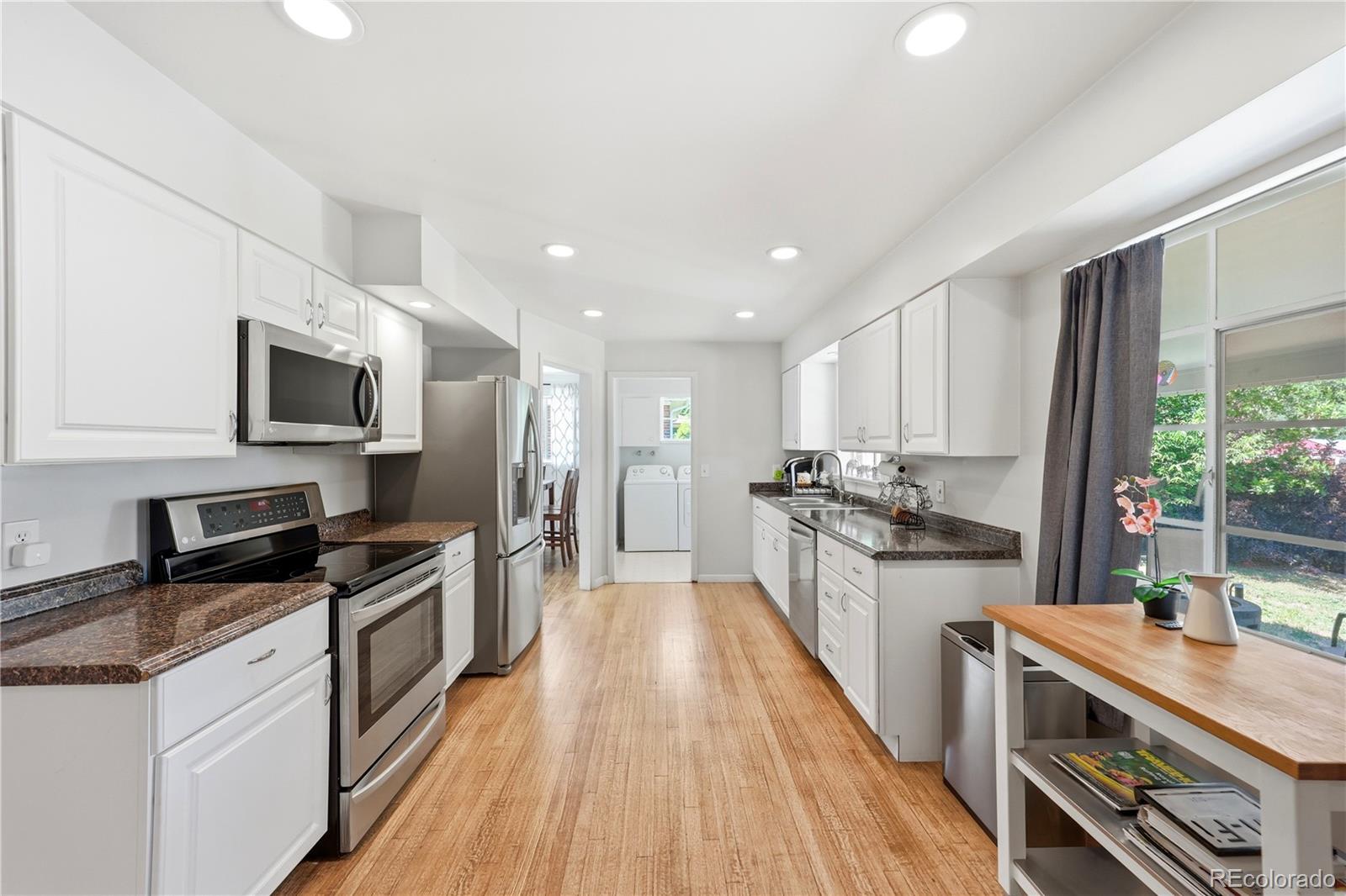 MLS Image #14 for 361  newark street,aurora, Colorado