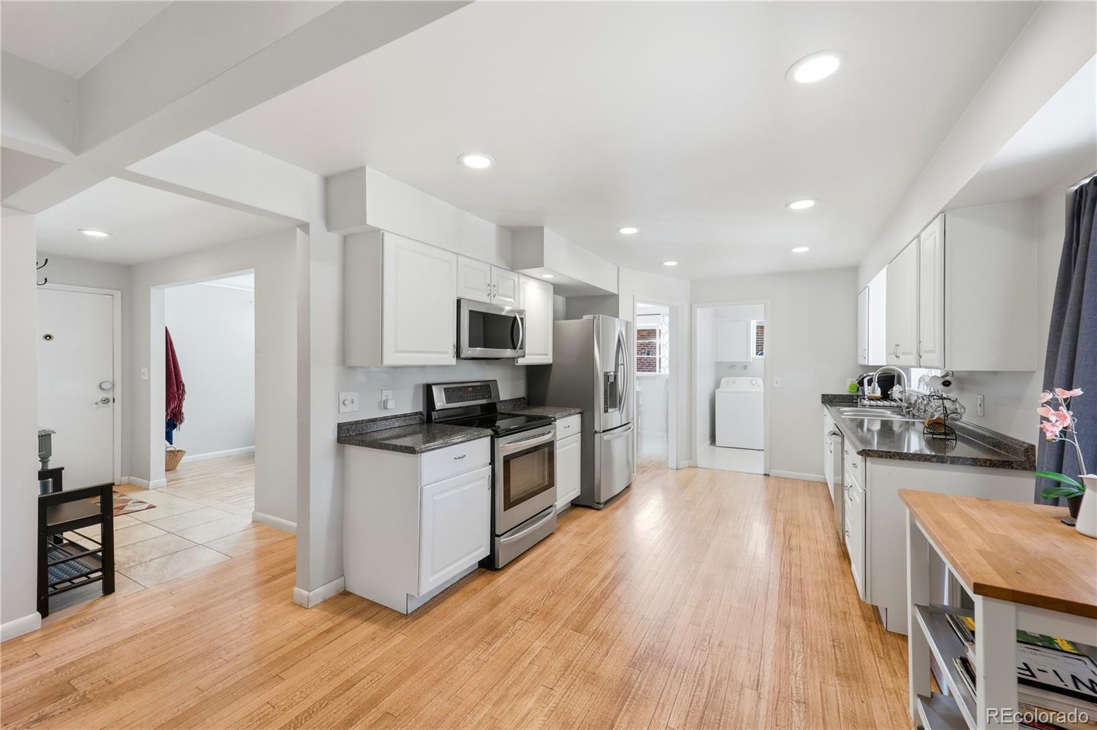 MLS Image #15 for 361  newark street,aurora, Colorado