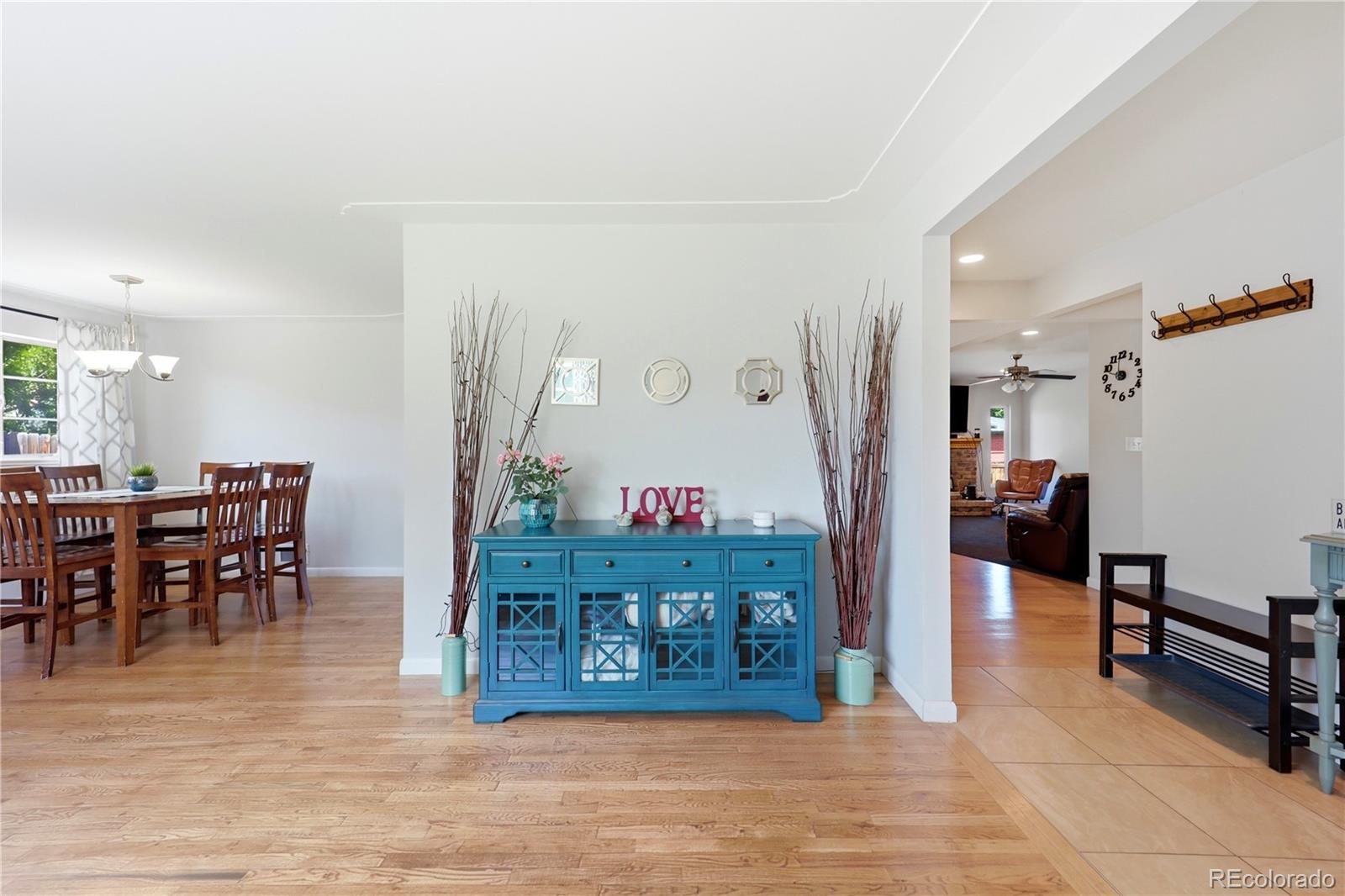 MLS Image #18 for 361  newark street,aurora, Colorado