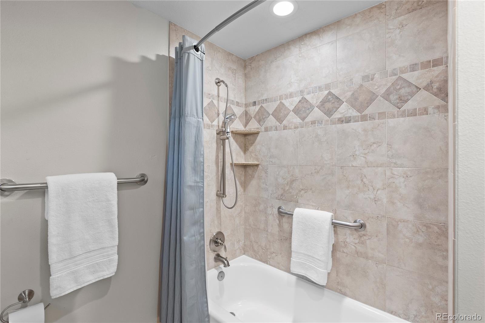 MLS Image #28 for 7045 e costilla drive,englewood, Colorado