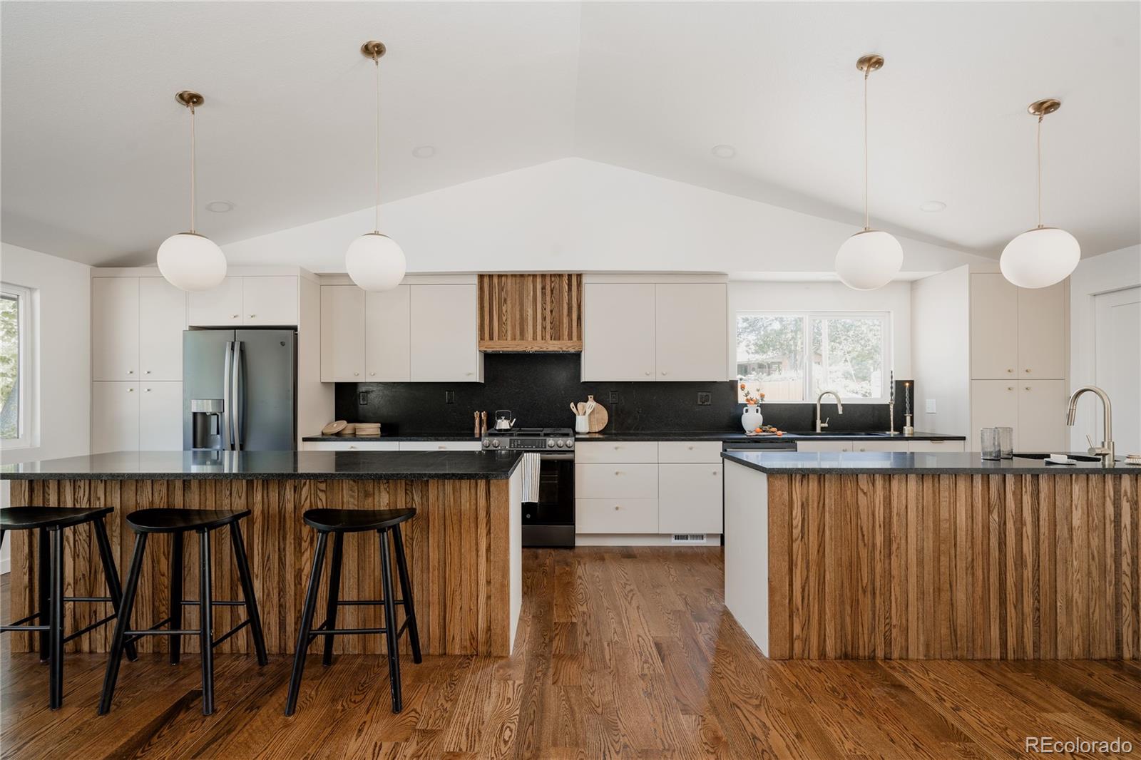 MLS Image #11 for 6108 s lakeview street,littleton, Colorado