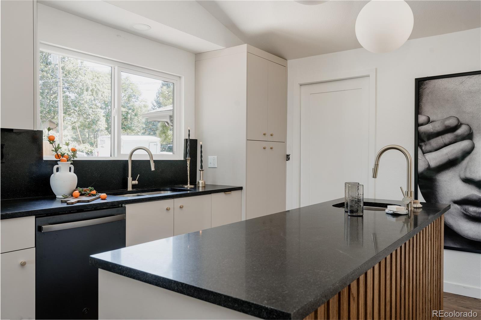 MLS Image #15 for 6108 s lakeview street,littleton, Colorado