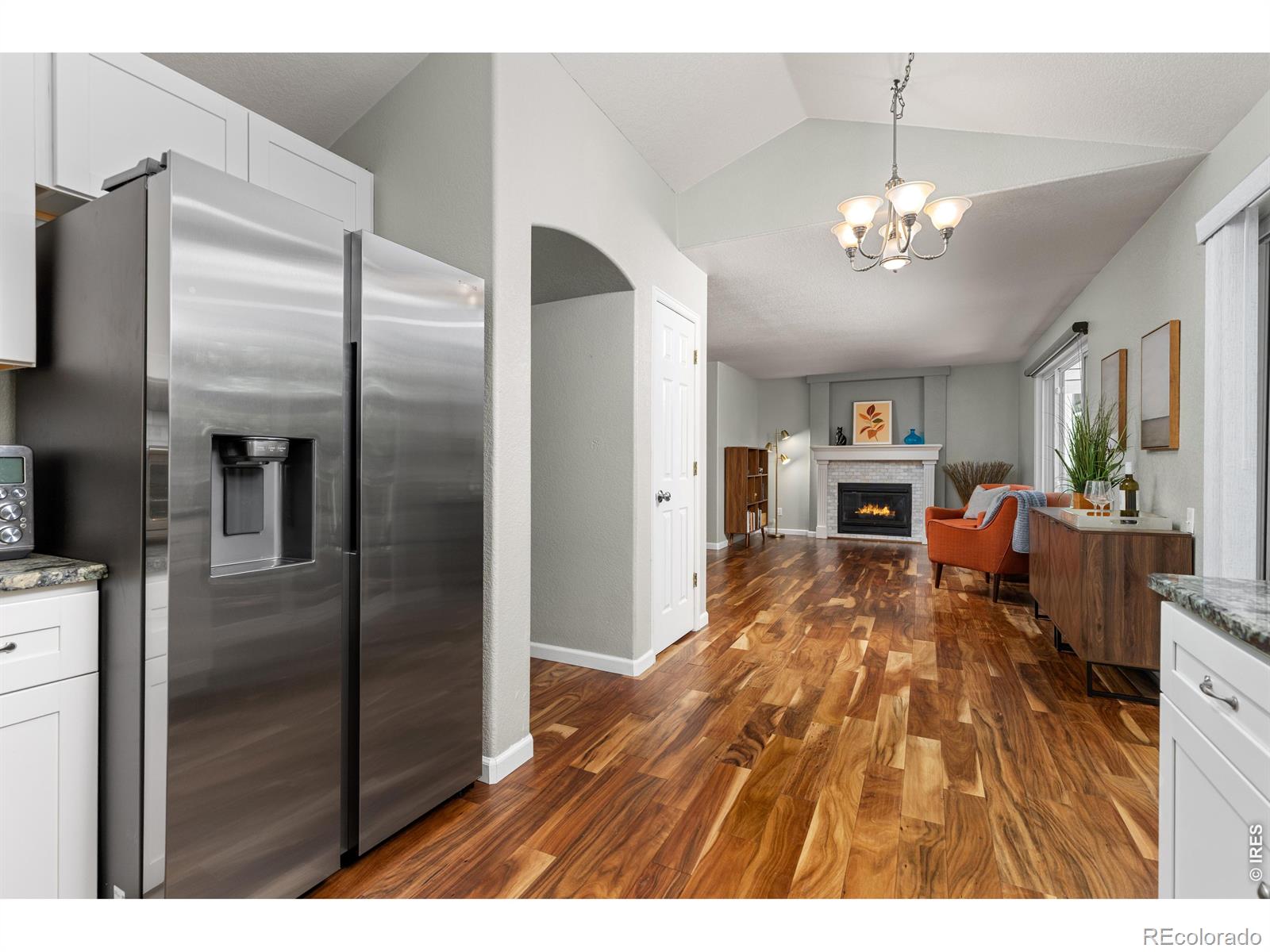 MLS Image #10 for 1023  delta drive,lafayette, Colorado
