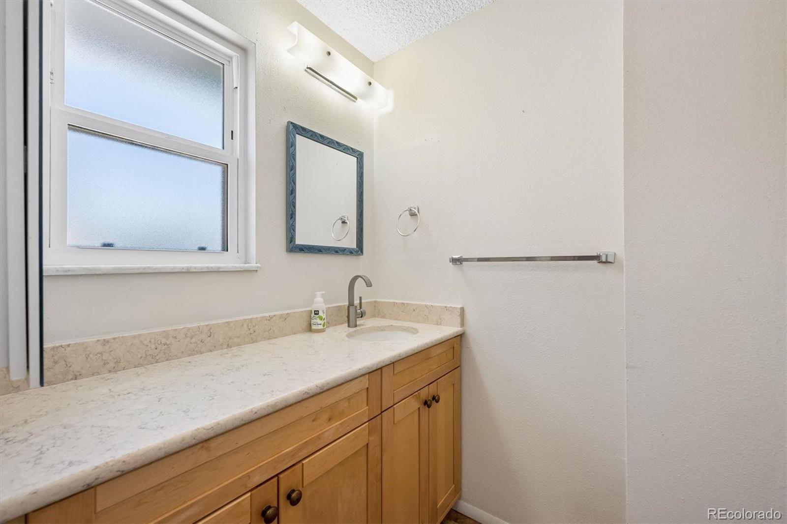 MLS Image #12 for 13043  king circle,broomfield, Colorado