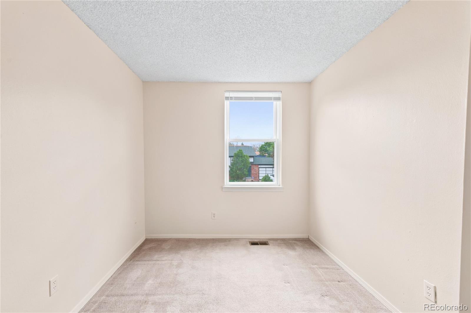 MLS Image #15 for 19707 e princeton place,aurora, Colorado