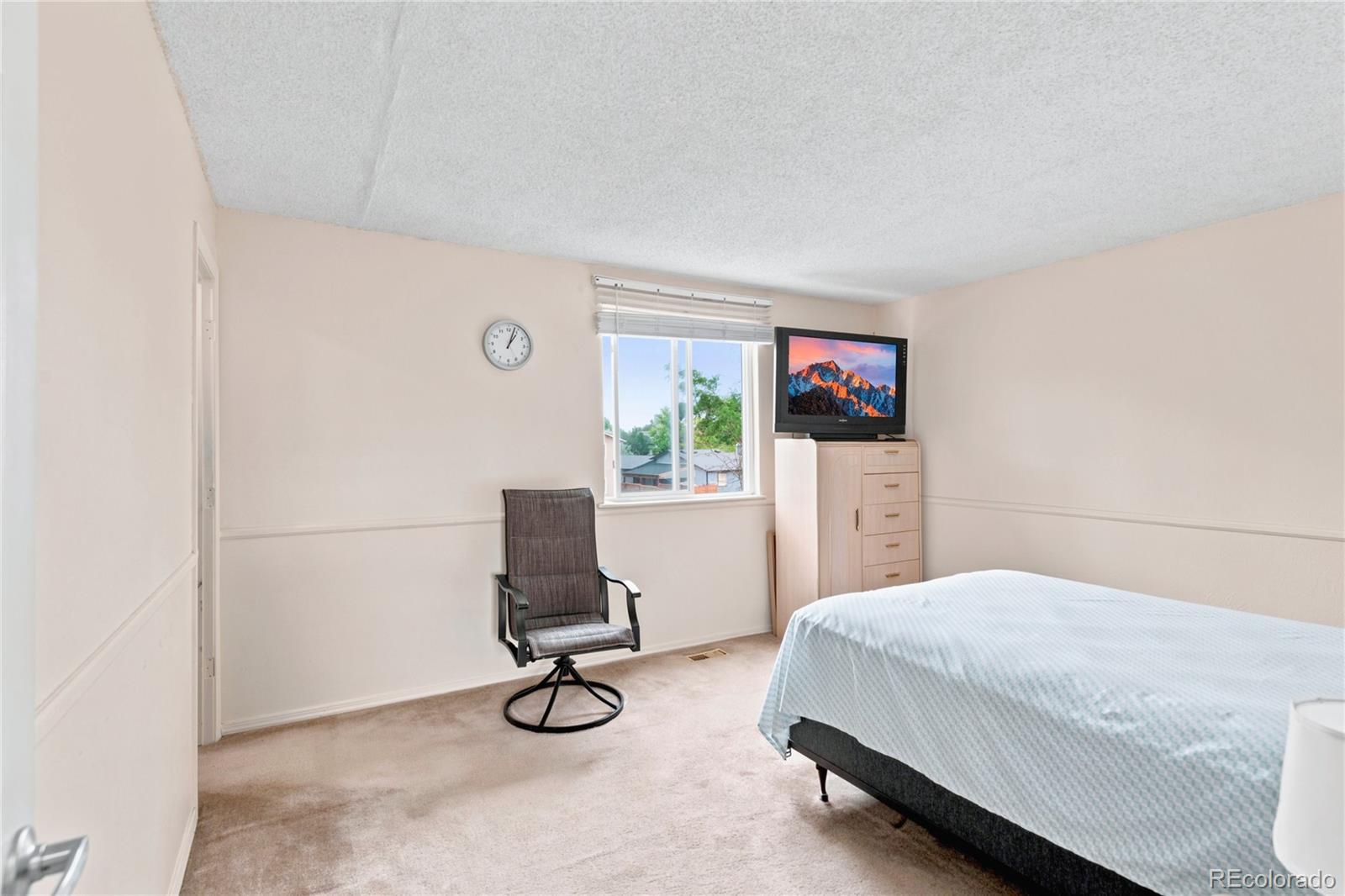 MLS Image #16 for 19707 e princeton place,aurora, Colorado