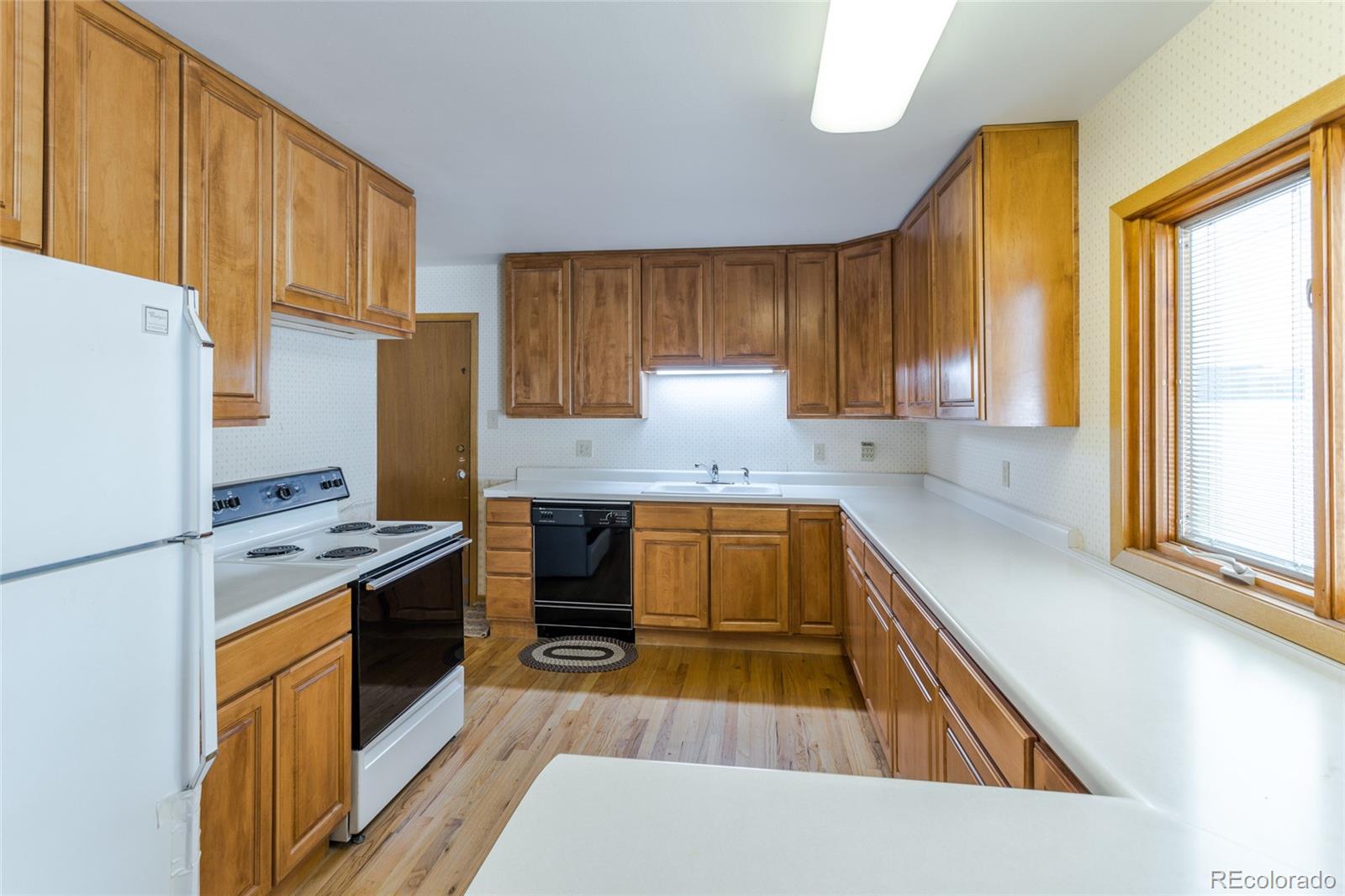 MLS Image #6 for 3795 s uinta court,denver, Colorado