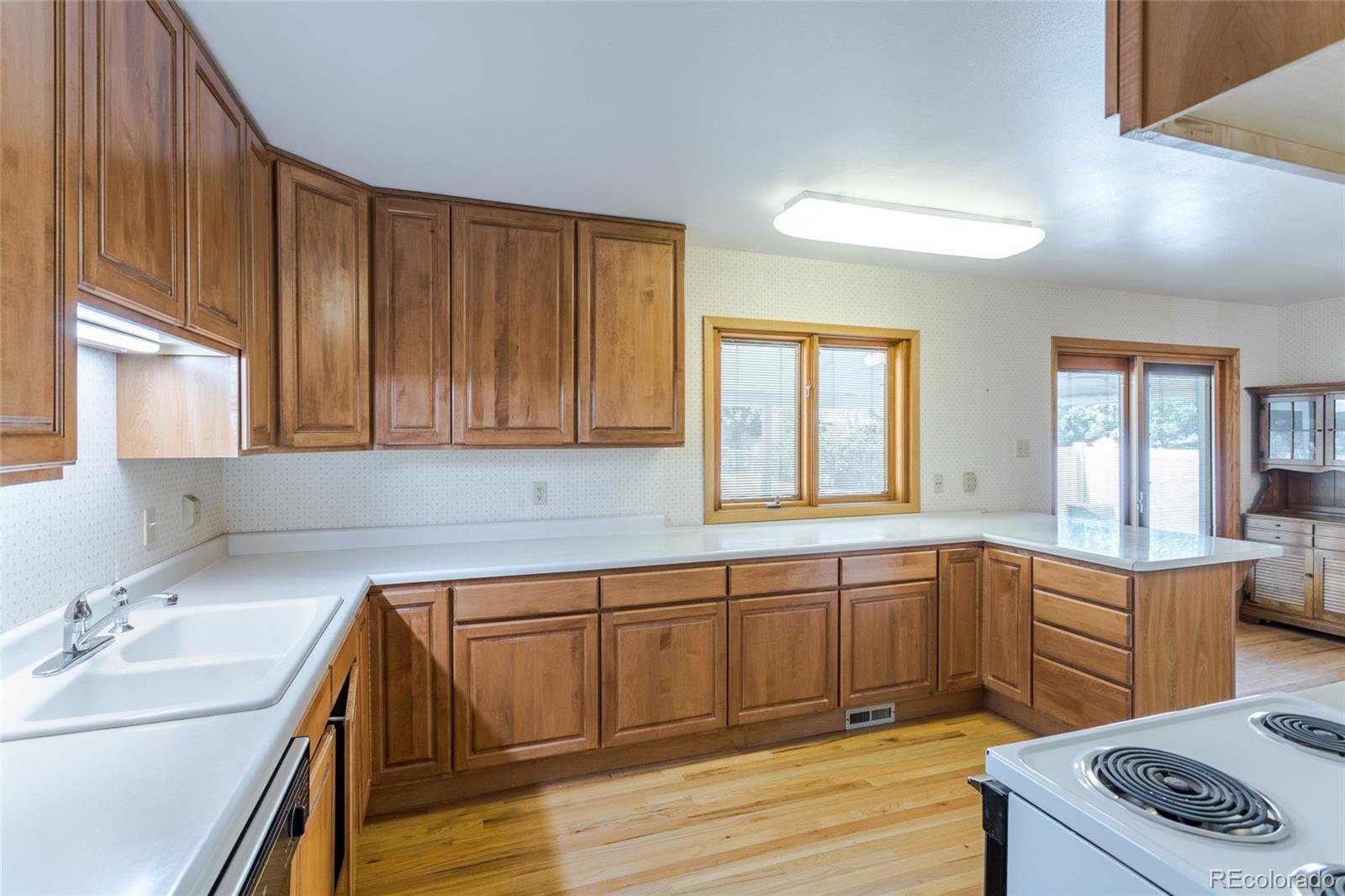 MLS Image #7 for 3795 s uinta court,denver, Colorado