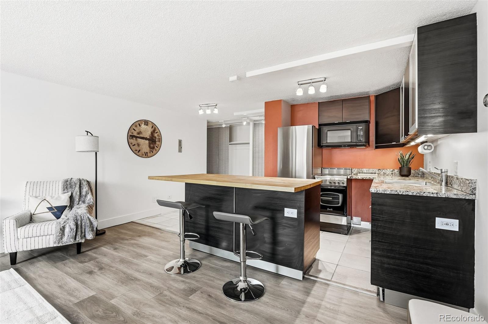 MLS Image #14 for 799  dahlia street,denver, Colorado