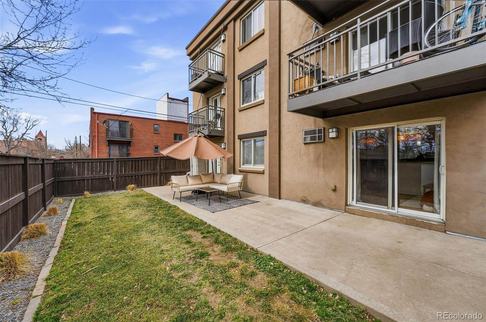 MLS Image #10 for 195 s pennsylvania street 107,denver, Colorado