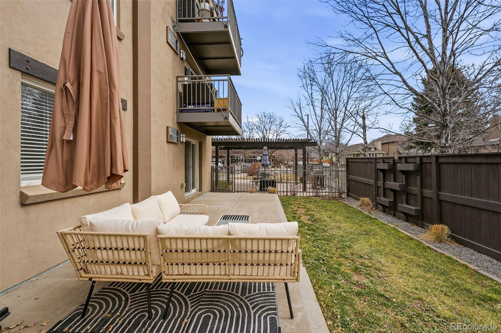 MLS Image #13 for 195 s pennsylvania street 107,denver, Colorado