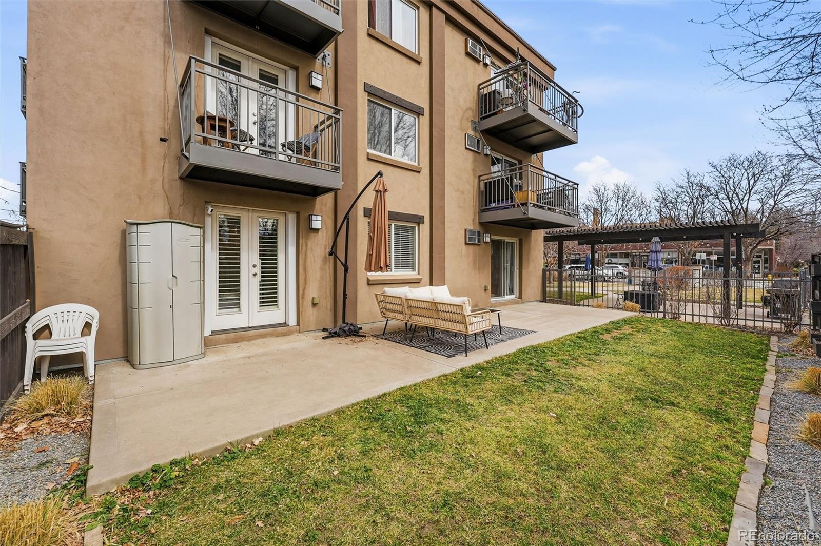 MLS Image #14 for 195 s pennsylvania street 107,denver, Colorado
