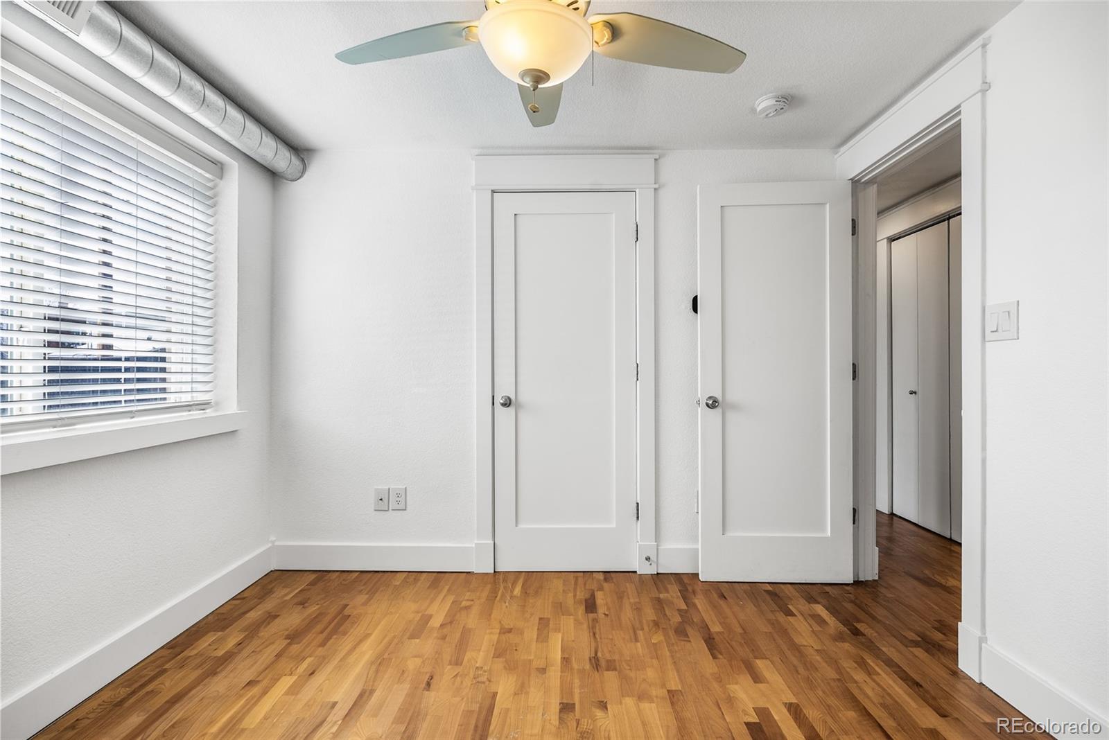 MLS Image #22 for 195 s pennsylvania street 107,denver, Colorado