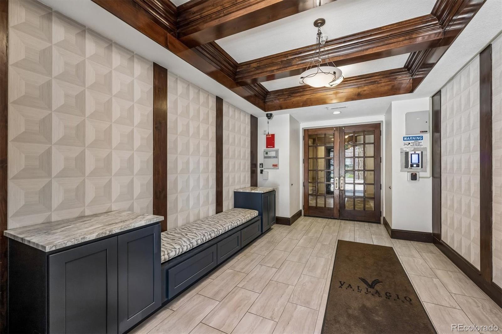 MLS Image #3 for 7820  inverness boulevard,englewood, Colorado