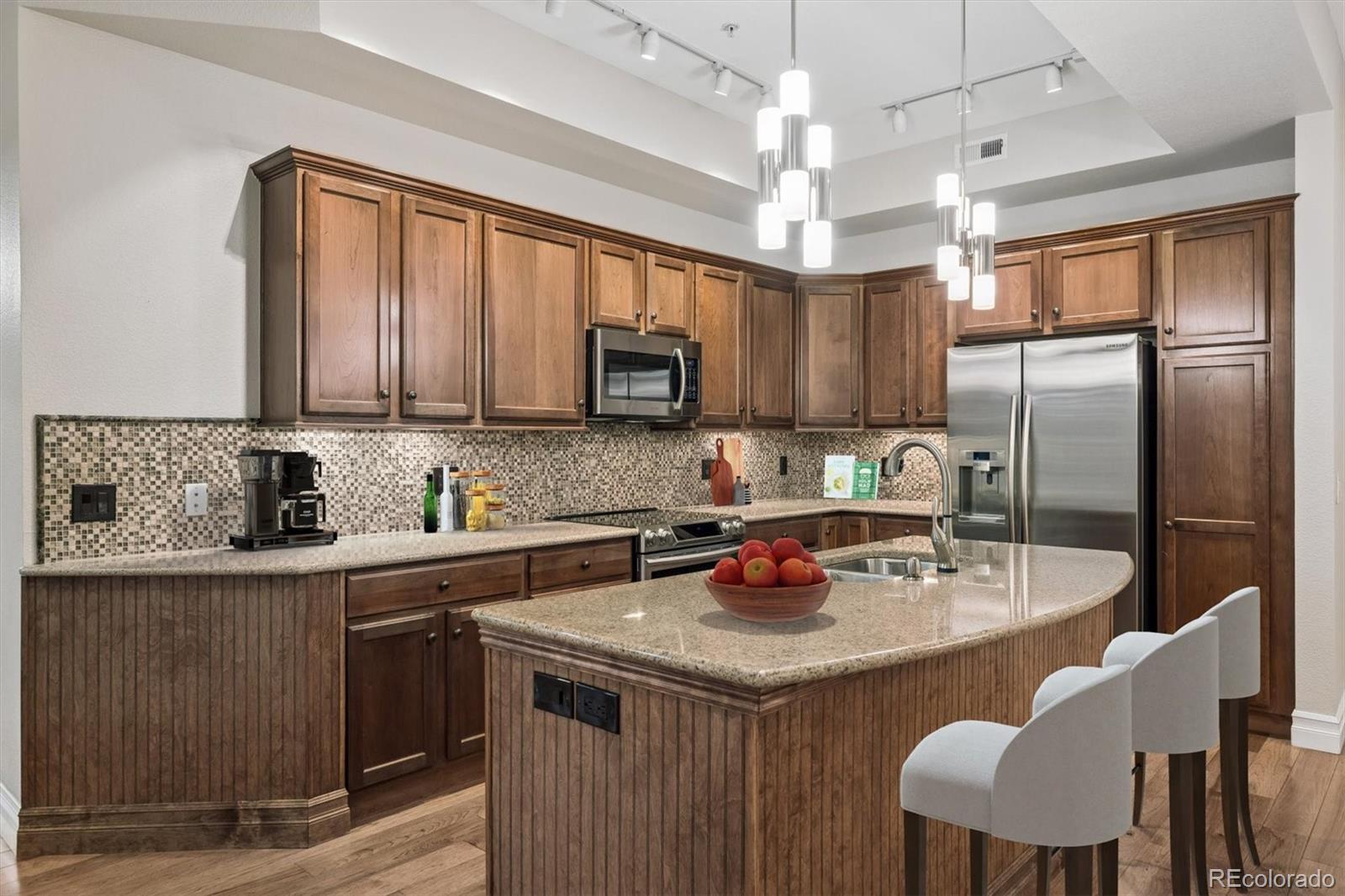 MLS Image #6 for 7820  inverness boulevard,englewood, Colorado