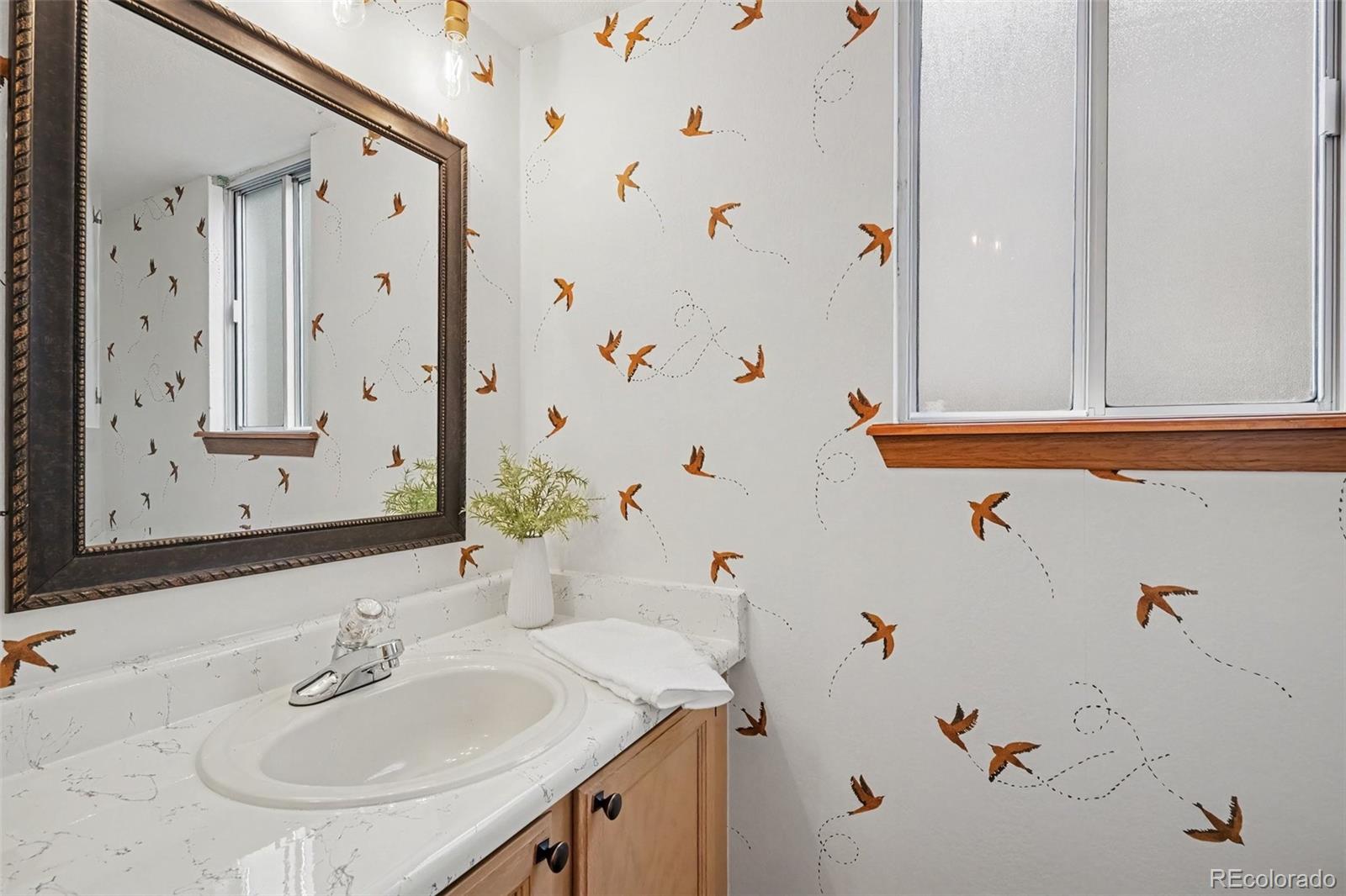 MLS Image #11 for 4886 s argonne street,aurora, Colorado