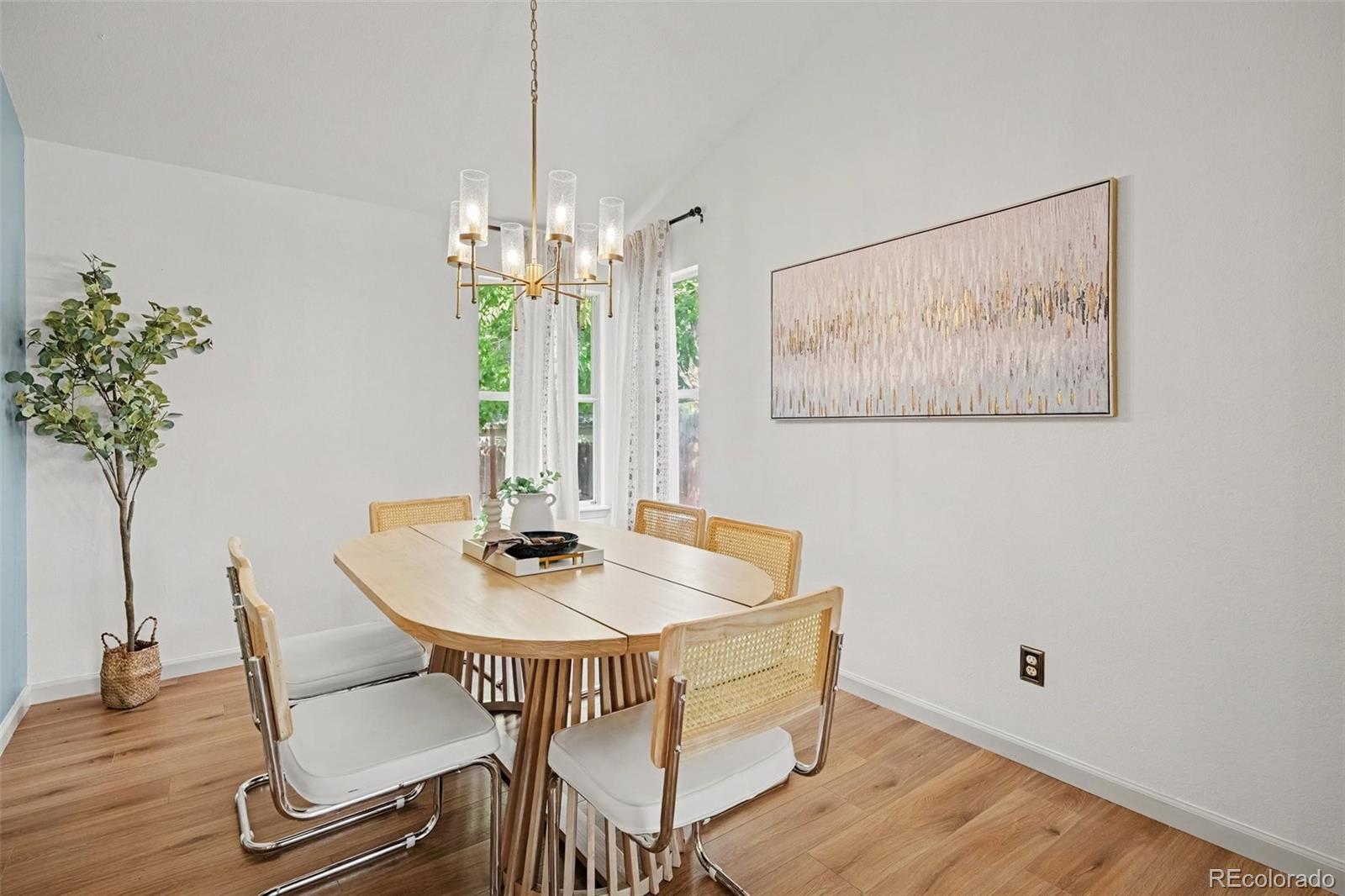 MLS Image #4 for 4886 s argonne street,aurora, Colorado