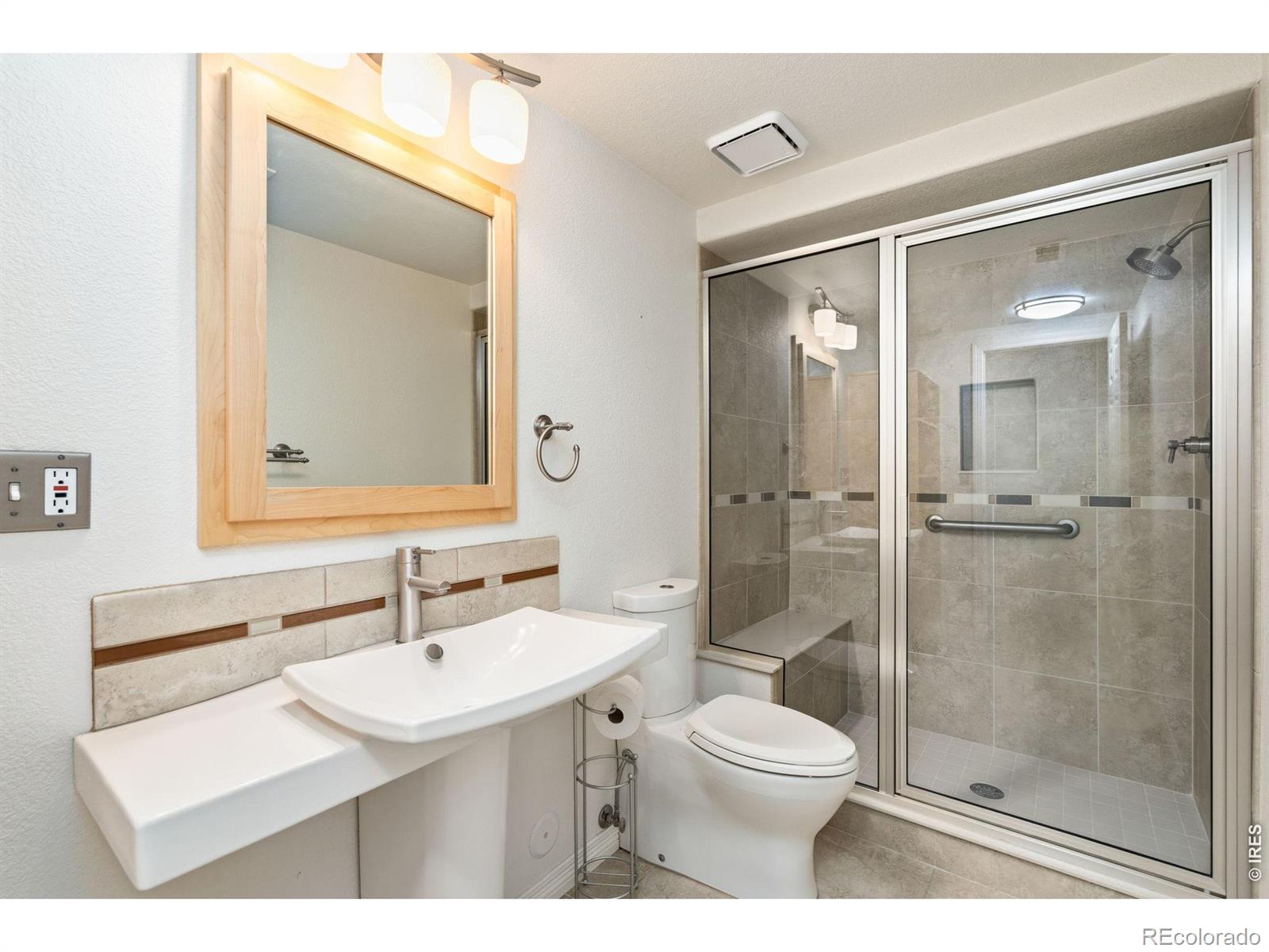 MLS Image #37 for 1431  cactus court,fort collins, Colorado