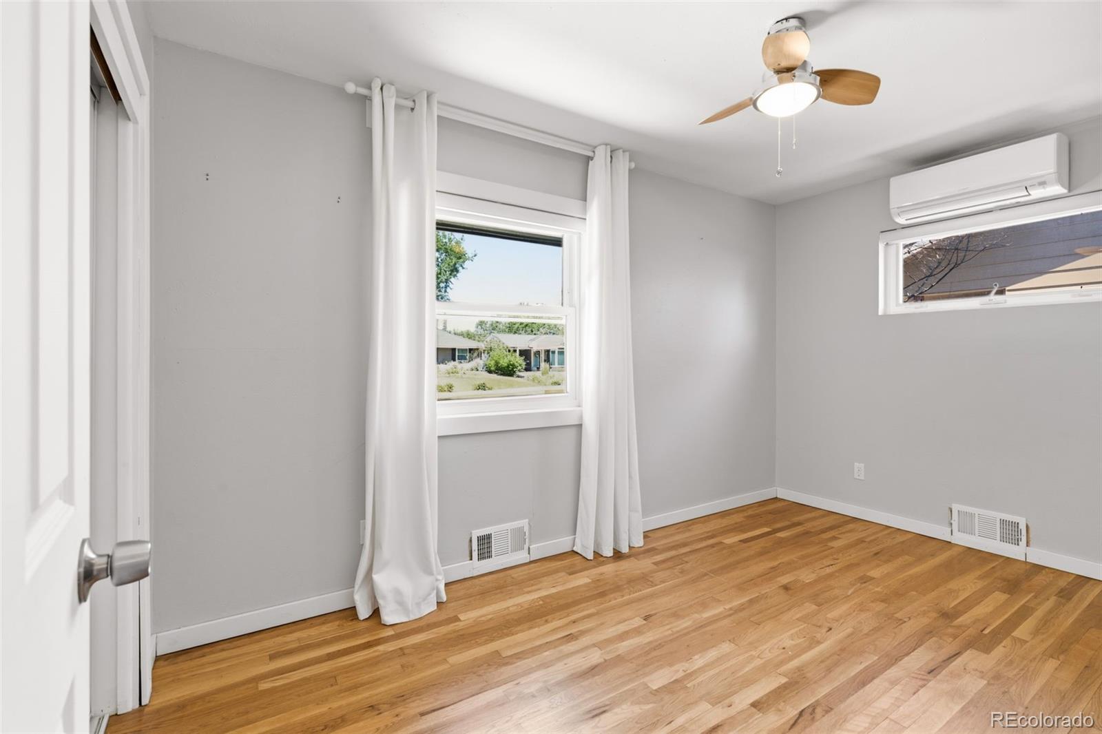 MLS Image #25 for 1320 s hudson street,denver, Colorado