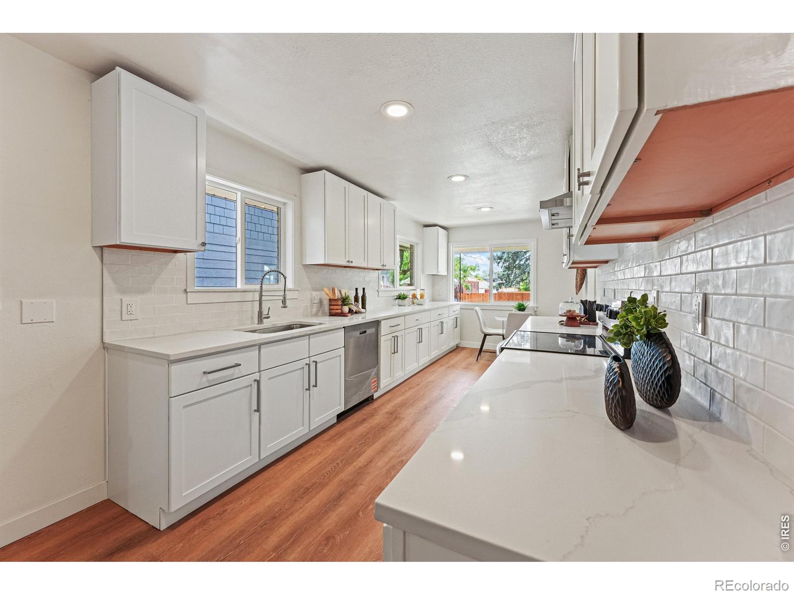 MLS Image #4 for 2739 w 39th avenue,denver, Colorado