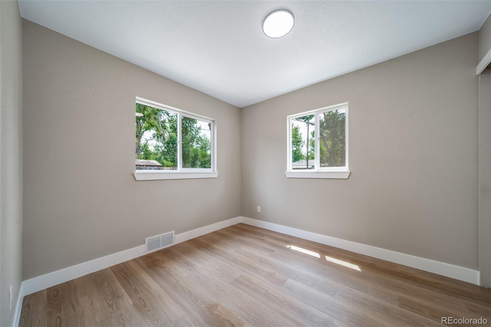 MLS Image #18 for 1210 e bates parkway,englewood, Colorado