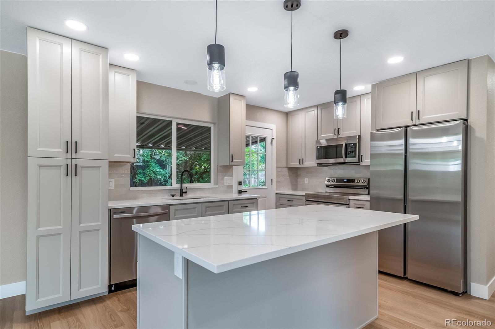 MLS Image #8 for 1210 e bates parkway,englewood, Colorado