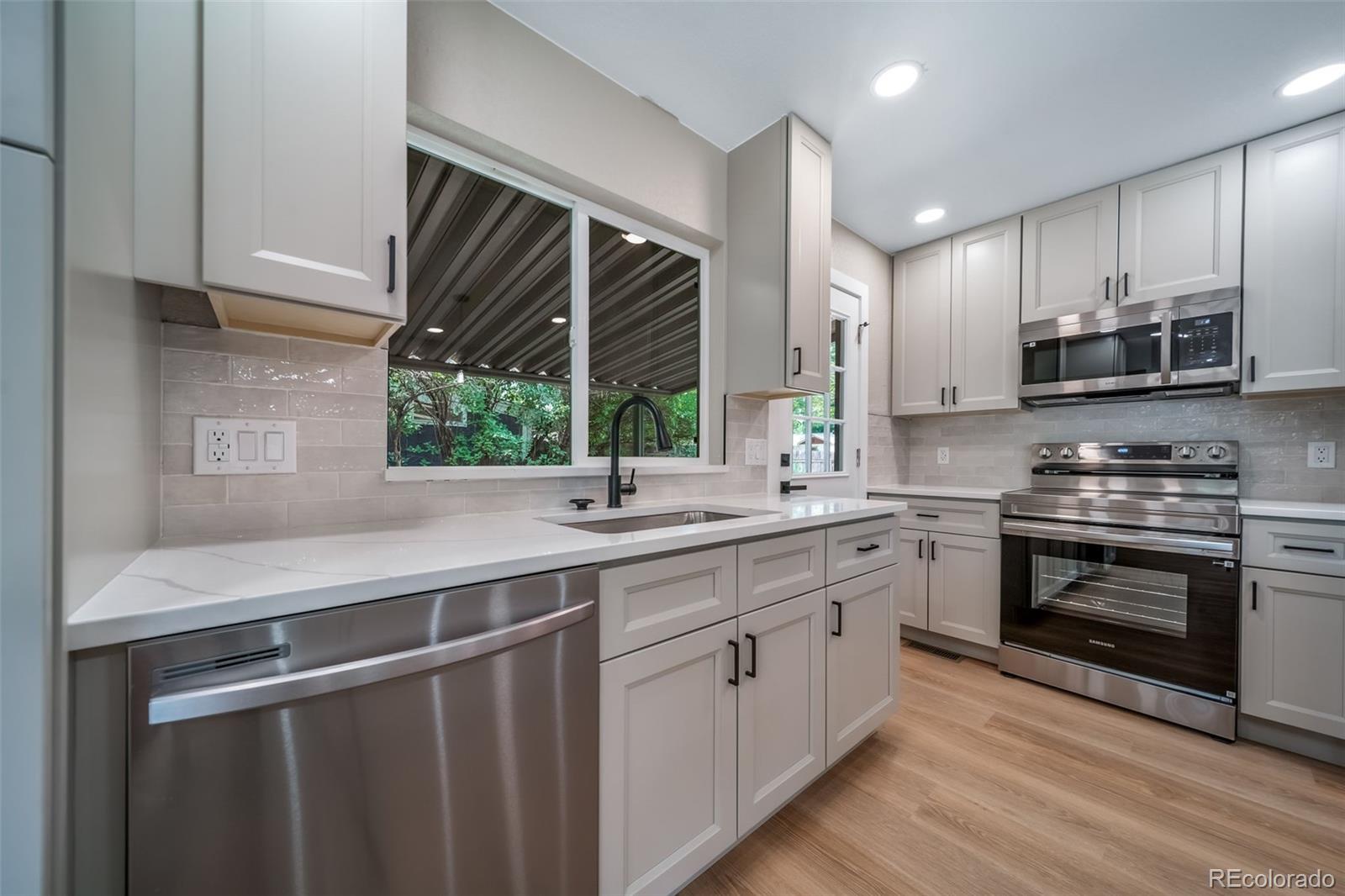MLS Image #9 for 1210 e bates parkway,englewood, Colorado
