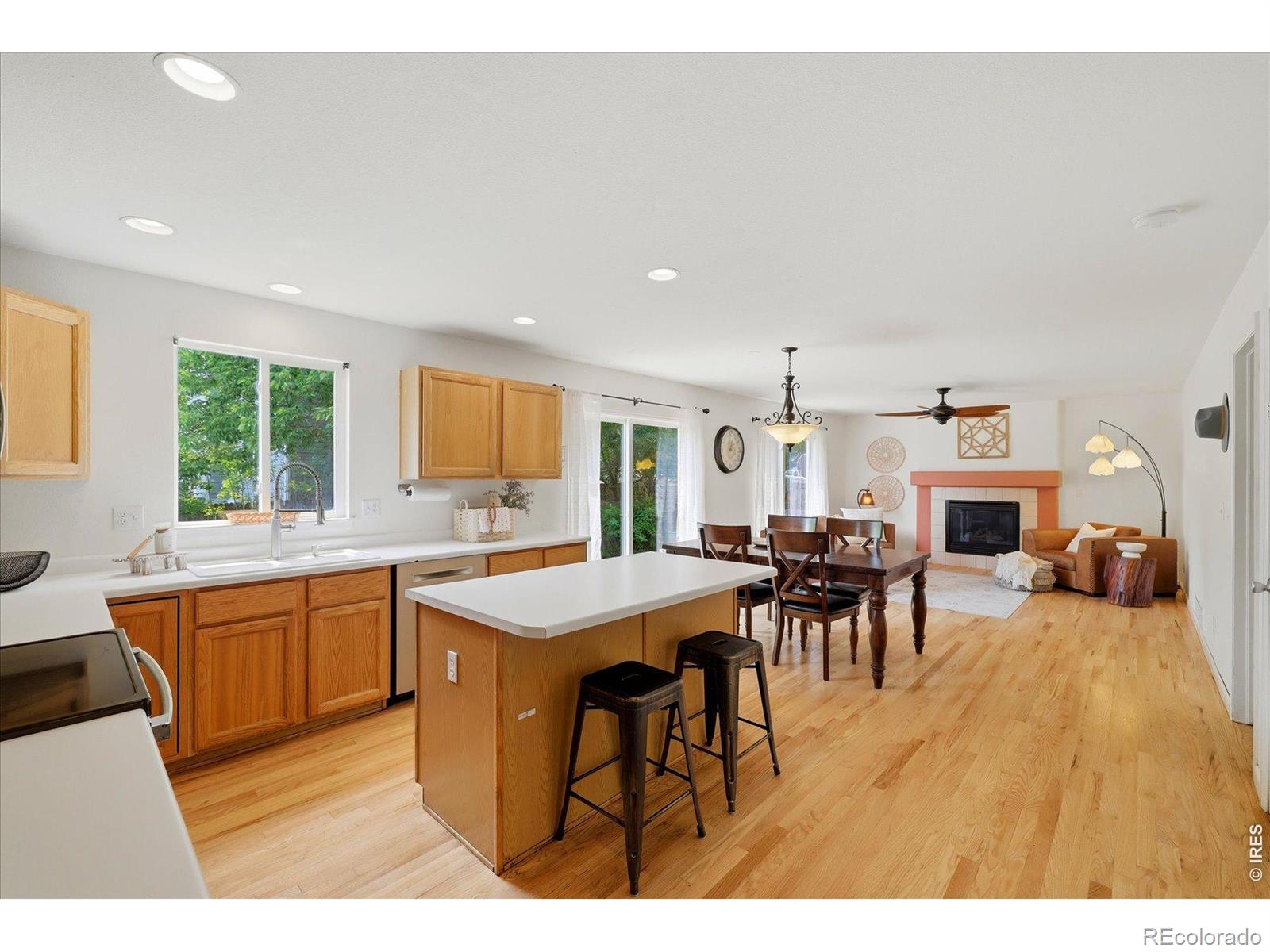 MLS Image #14 for 3593  larkspur drive,longmont, Colorado