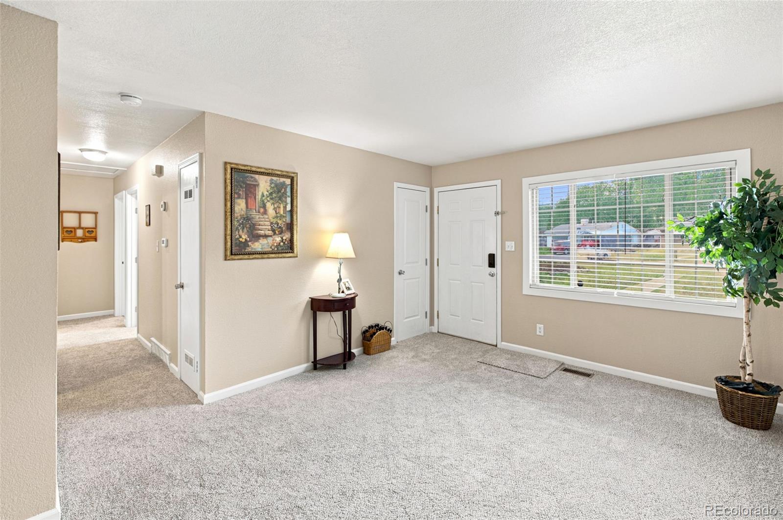 MLS Image #4 for 104  tewa drive,colorado springs, Colorado