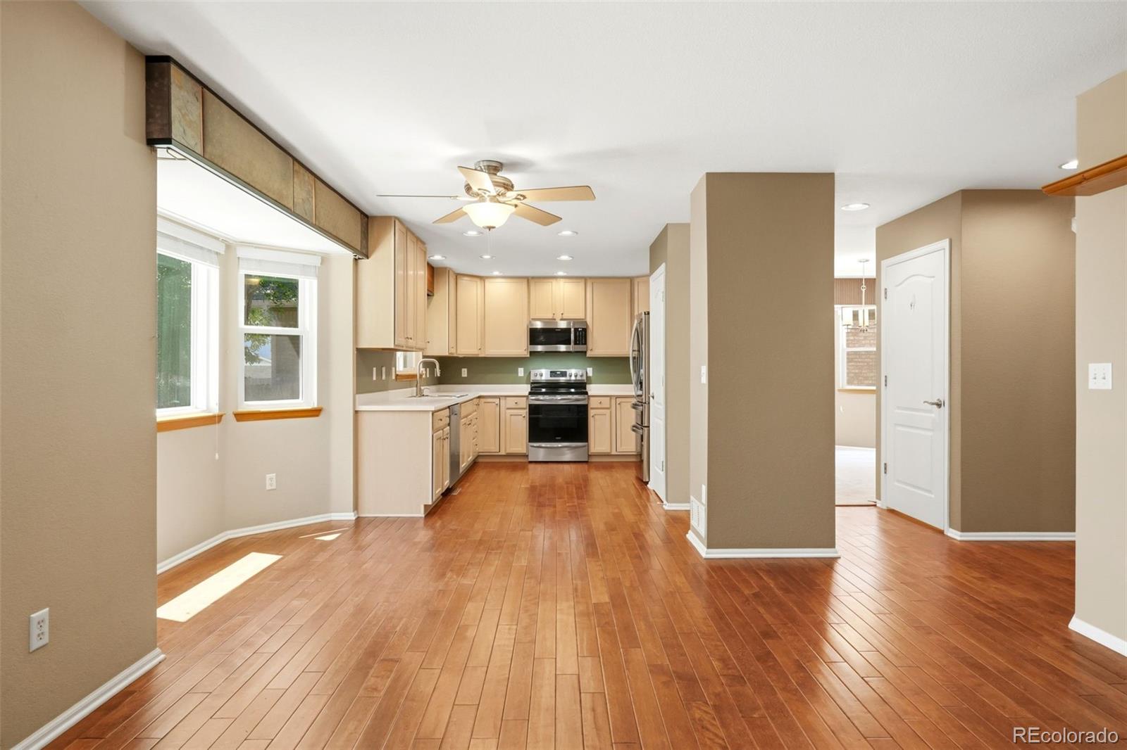 MLS Image #5 for 12600  josephine street,thornton, Colorado
