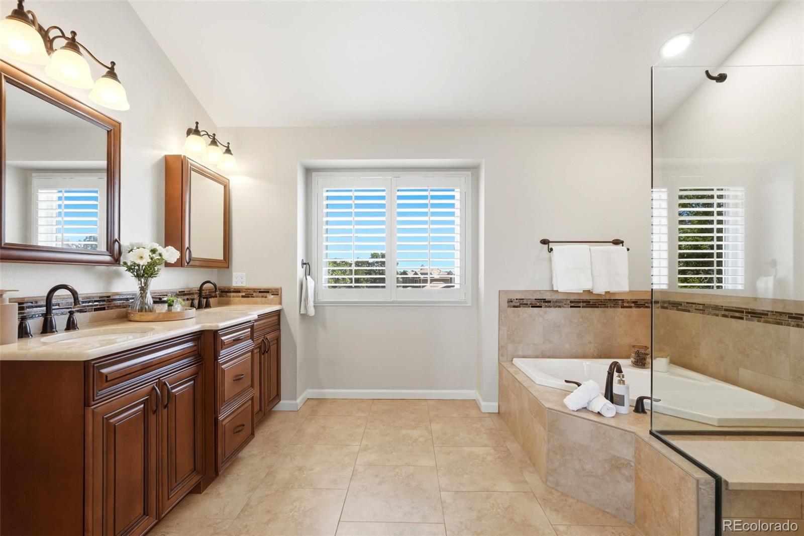 MLS Image #32 for 9595  cherryvale drive,littleton, Colorado