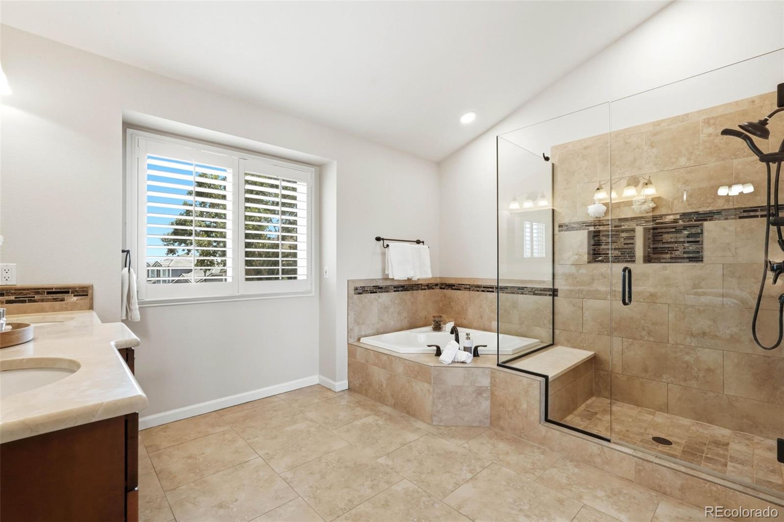 MLS Image #33 for 9595  cherryvale drive,littleton, Colorado