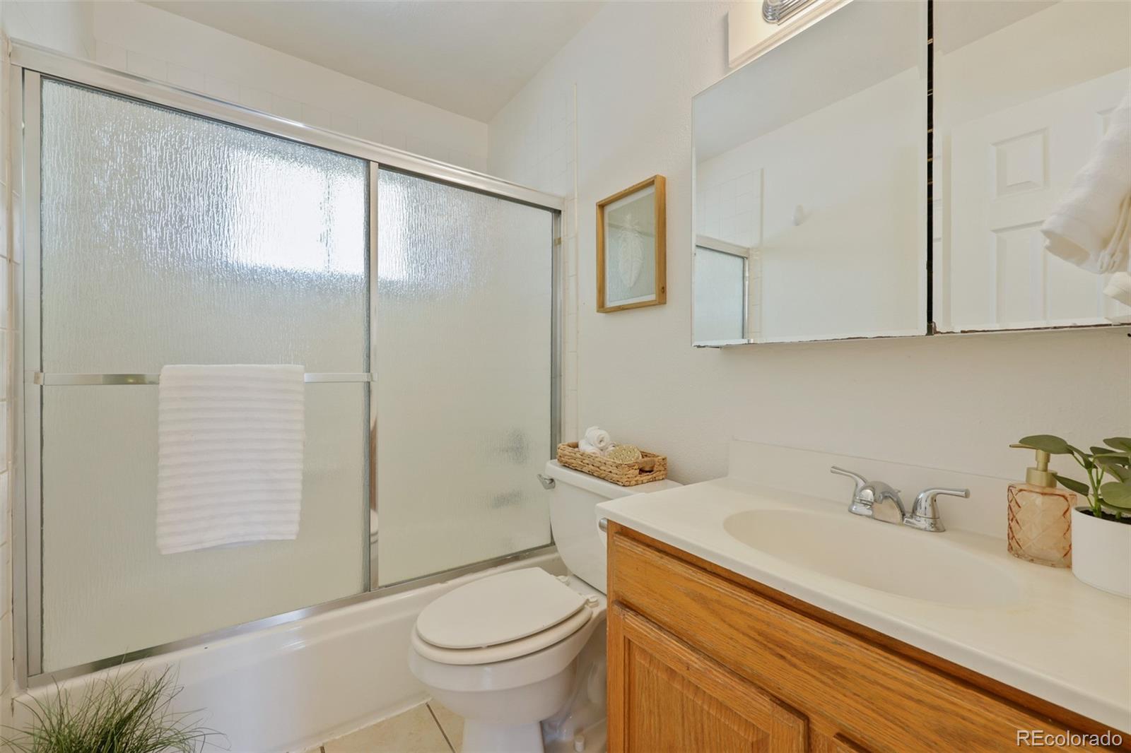 MLS Image #11 for 11312  lafayette street,denver, Colorado