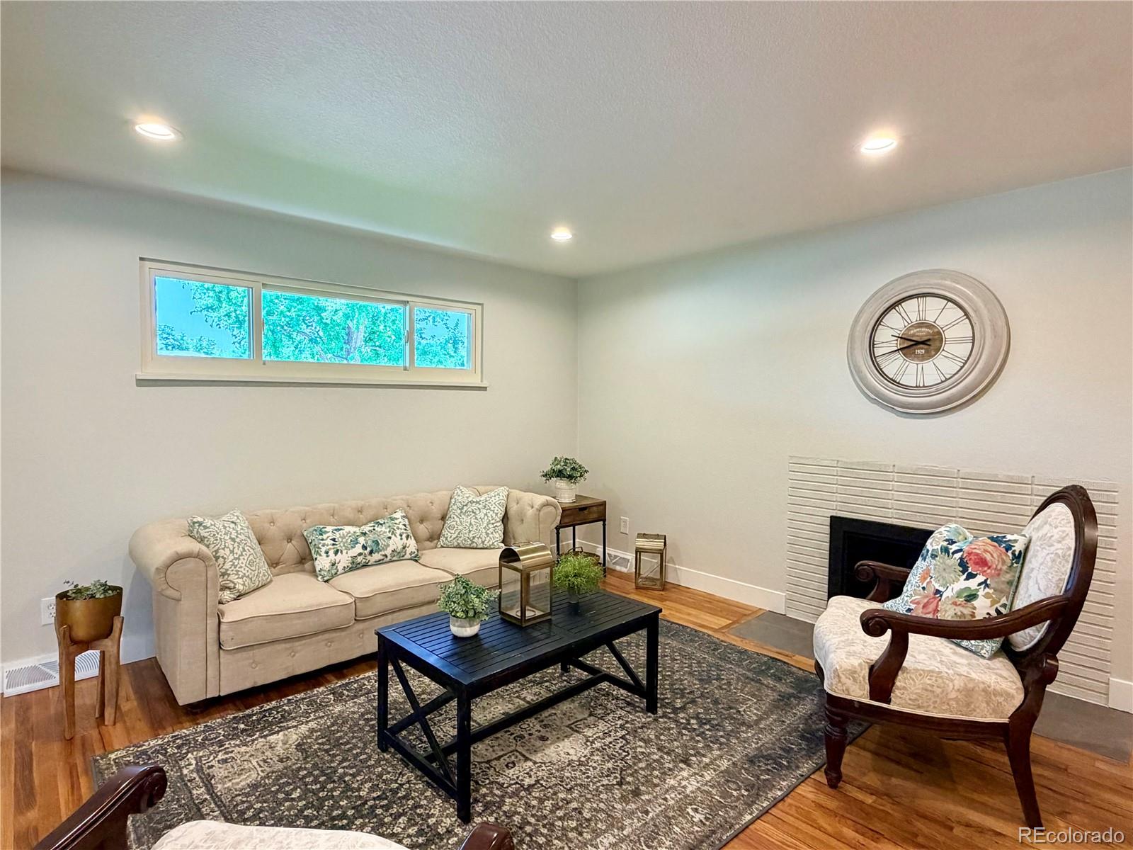 MLS Image #4 for 5944 s steele street,centennial, Colorado