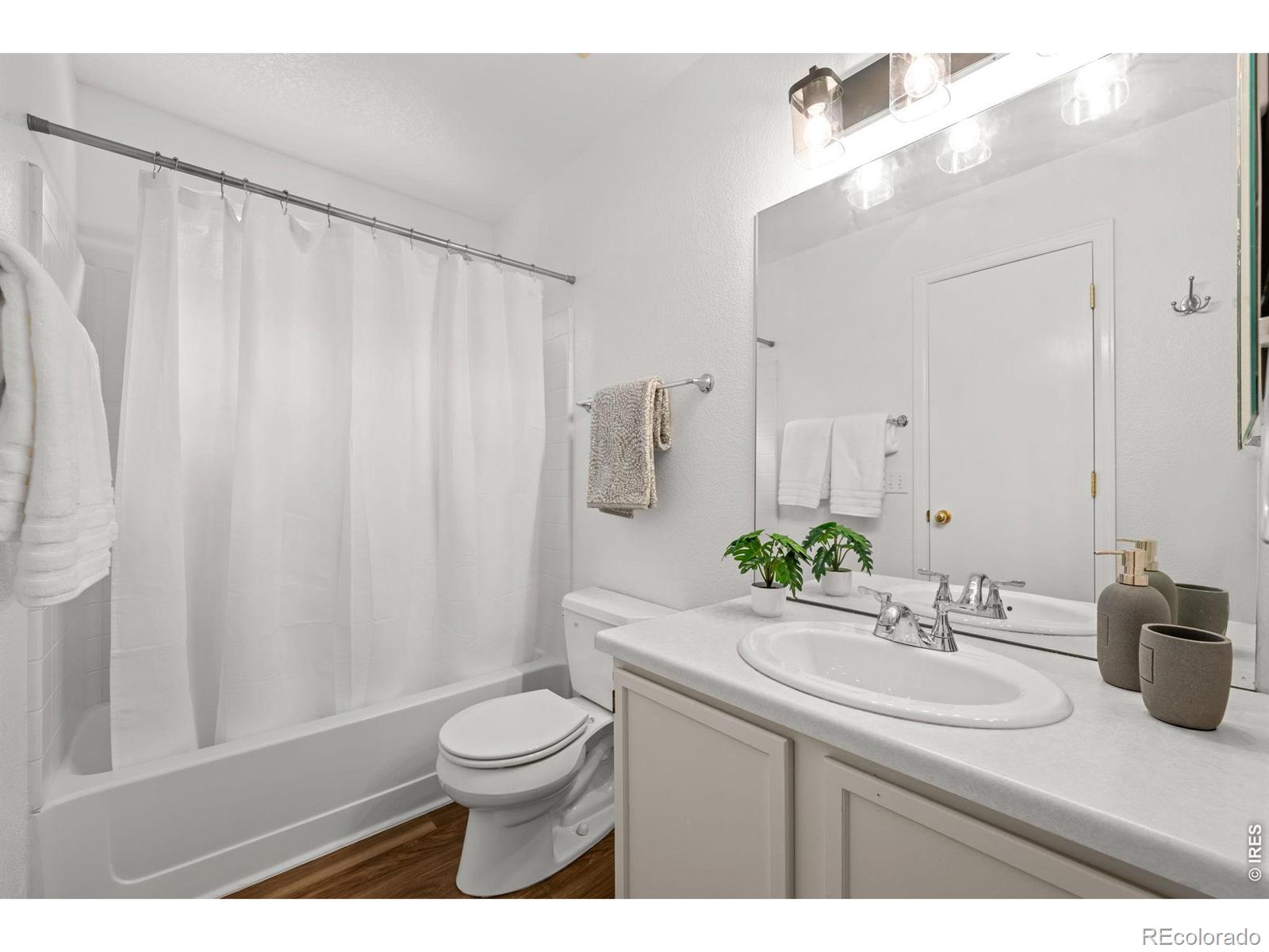MLS Image #18 for 1736  gordon drive,erie, Colorado