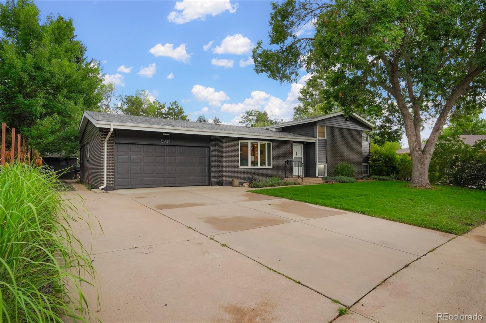 MLS Image #1 for 5934  swadley court,arvada, Colorado