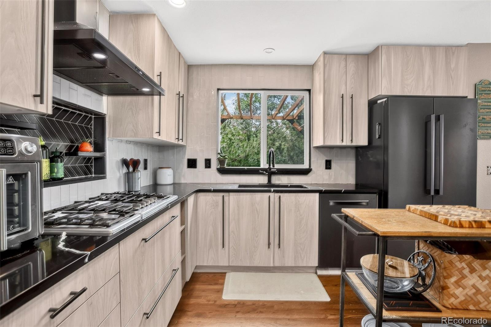 MLS Image #10 for 11710 w 75th drive,arvada, Colorado