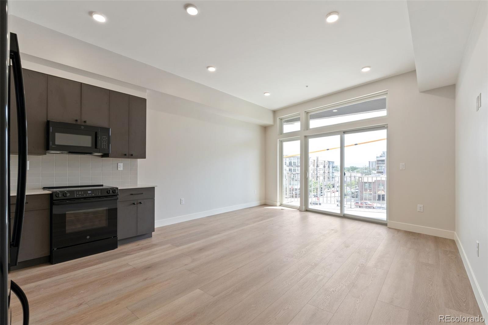 MLS Image #2 for 1643  boulder street 208,denver, Colorado