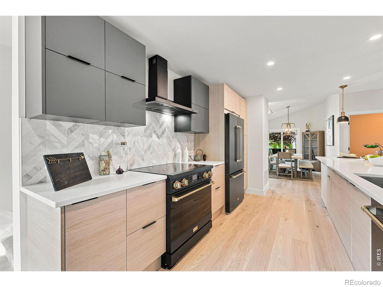 MLS Image #15 for 1475  oak place,boulder, Colorado
