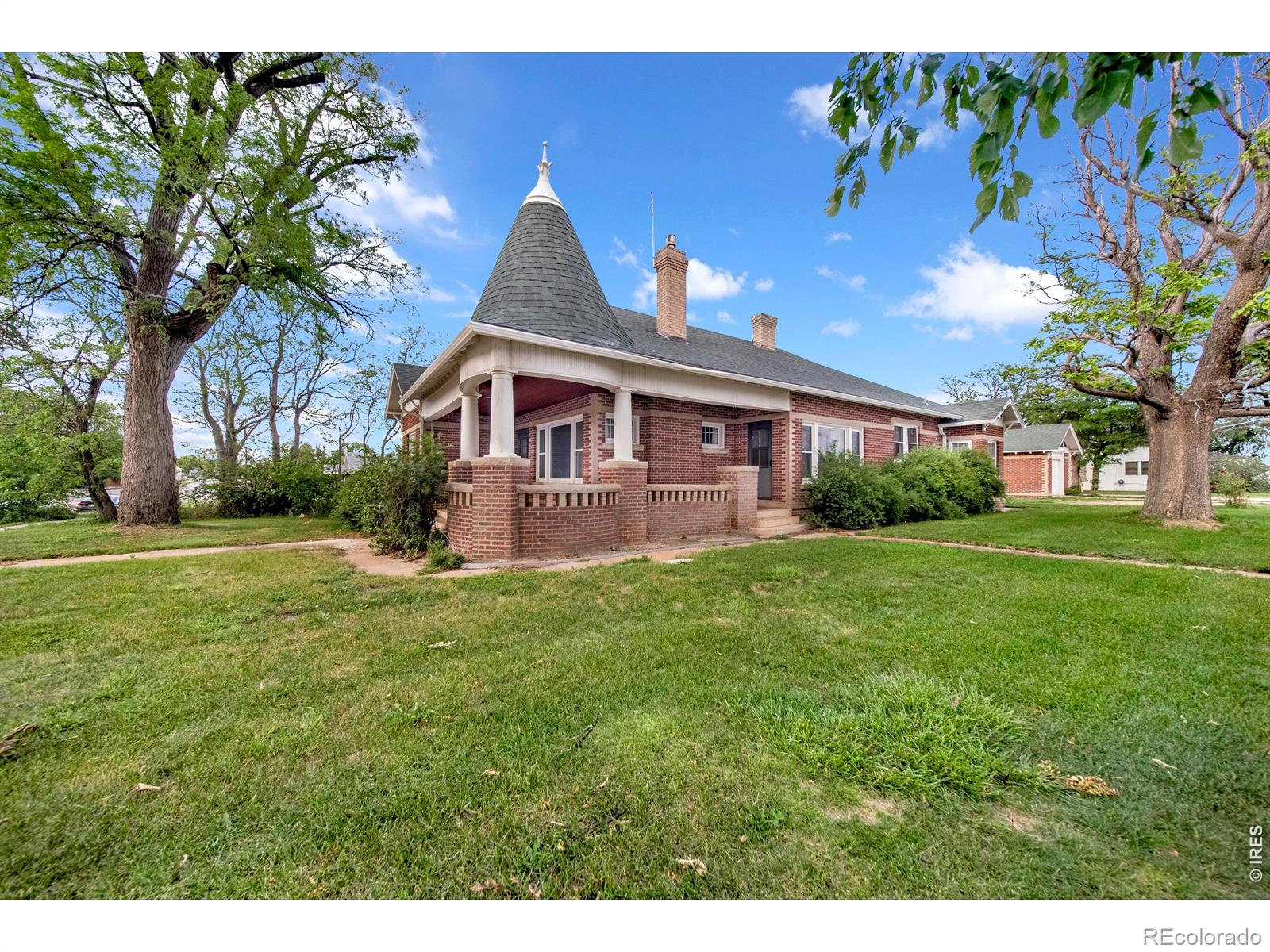 MLS Image #2 for 102  cedar avenue,akron, Colorado