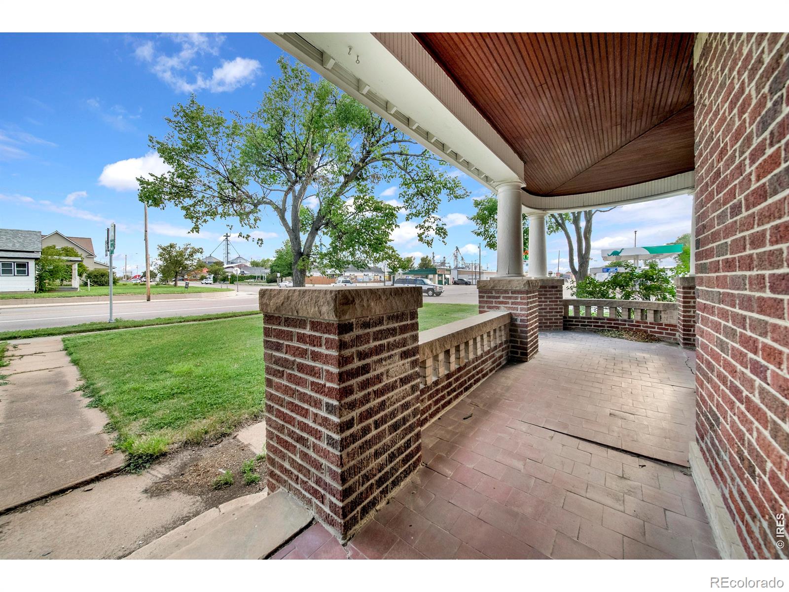 MLS Image #5 for 102  cedar avenue,akron, Colorado