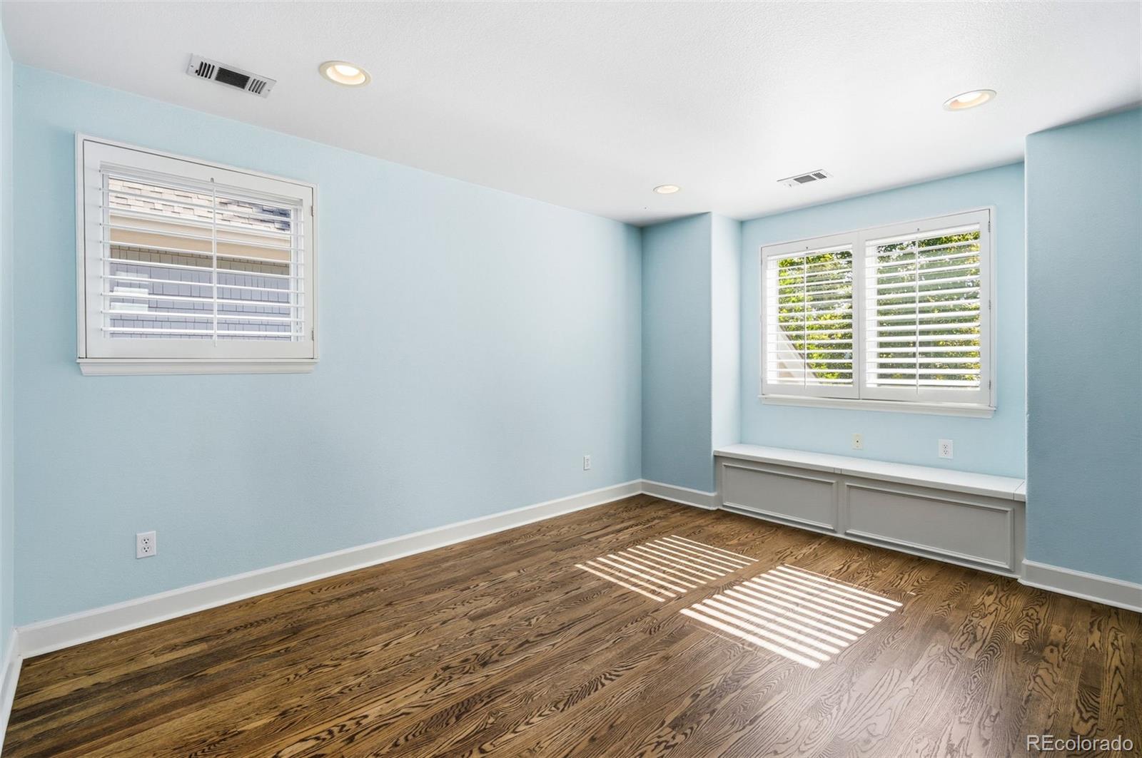 MLS Image #31 for 2515 s clayton street,denver, Colorado