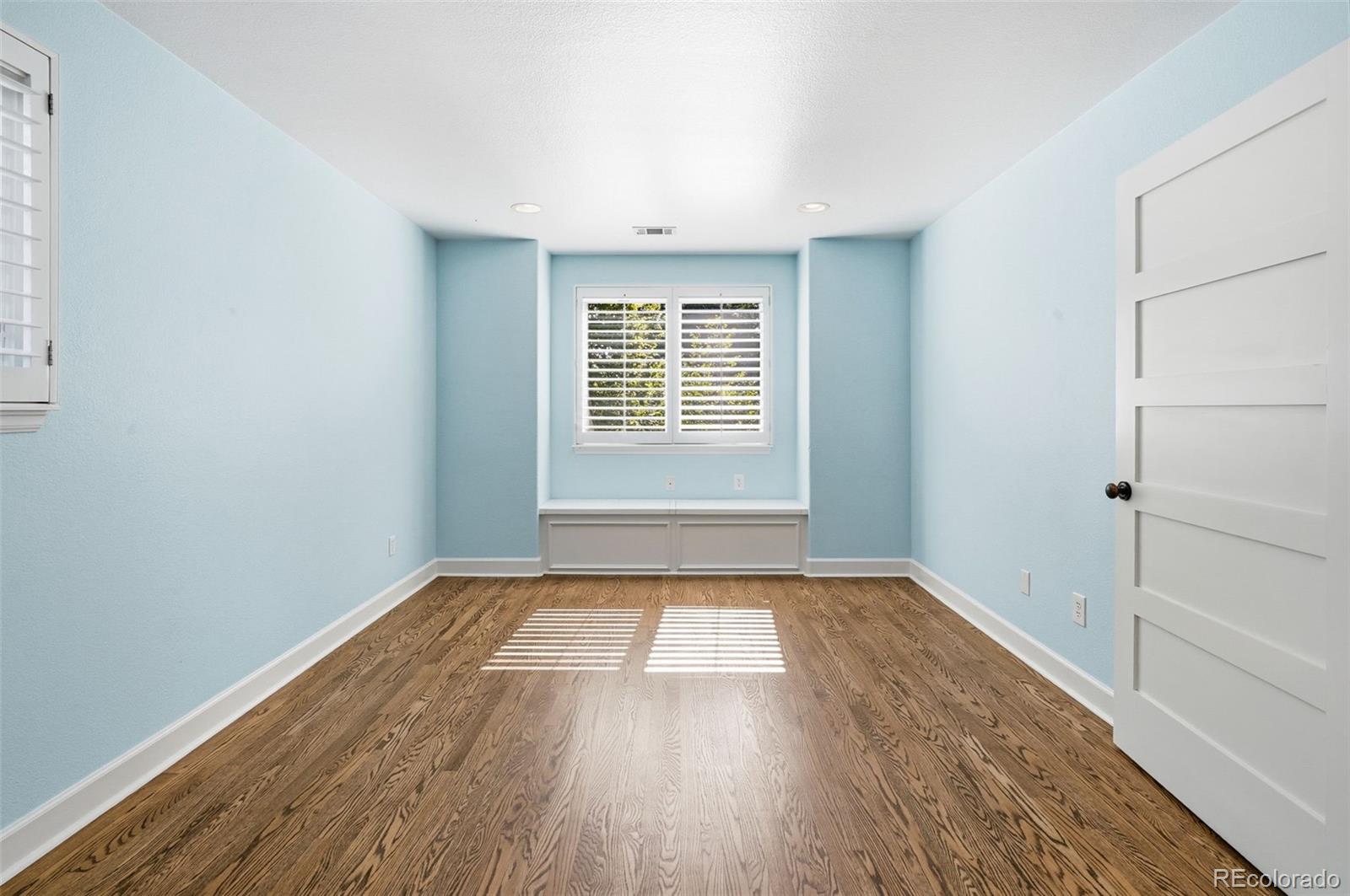 MLS Image #32 for 2515 s clayton street,denver, Colorado