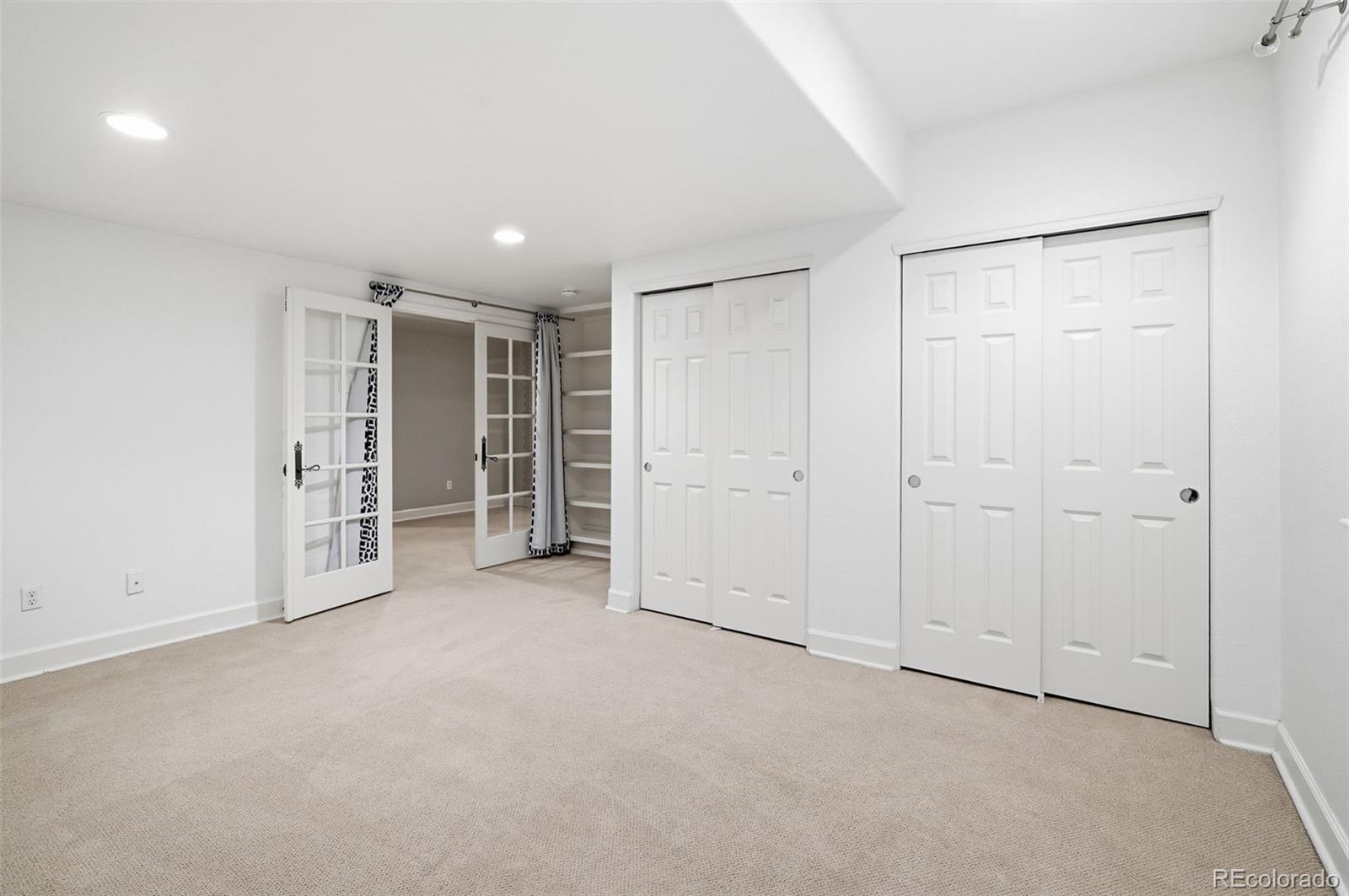 MLS Image #39 for 2515 s clayton street,denver, Colorado