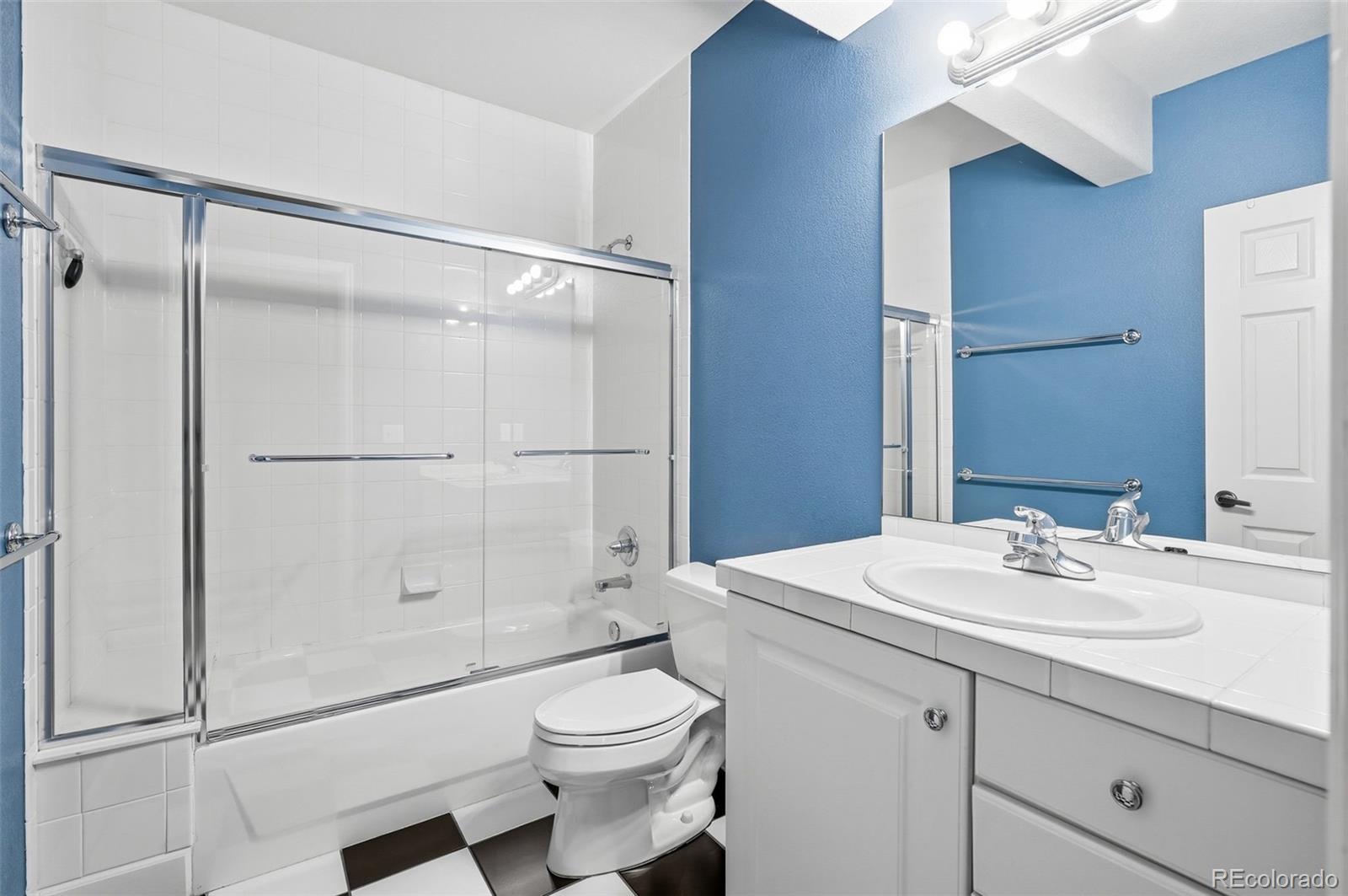 MLS Image #40 for 2515 s clayton street,denver, Colorado