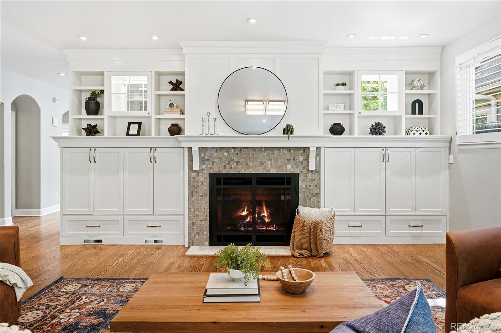 MLS Image #6 for 2515 s clayton street,denver, Colorado