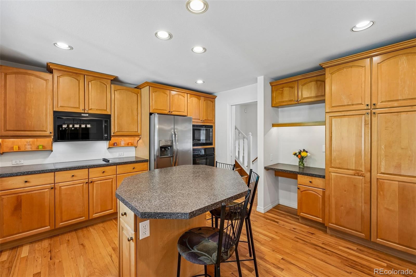 MLS Image #11 for 2720 s chase way,denver, Colorado